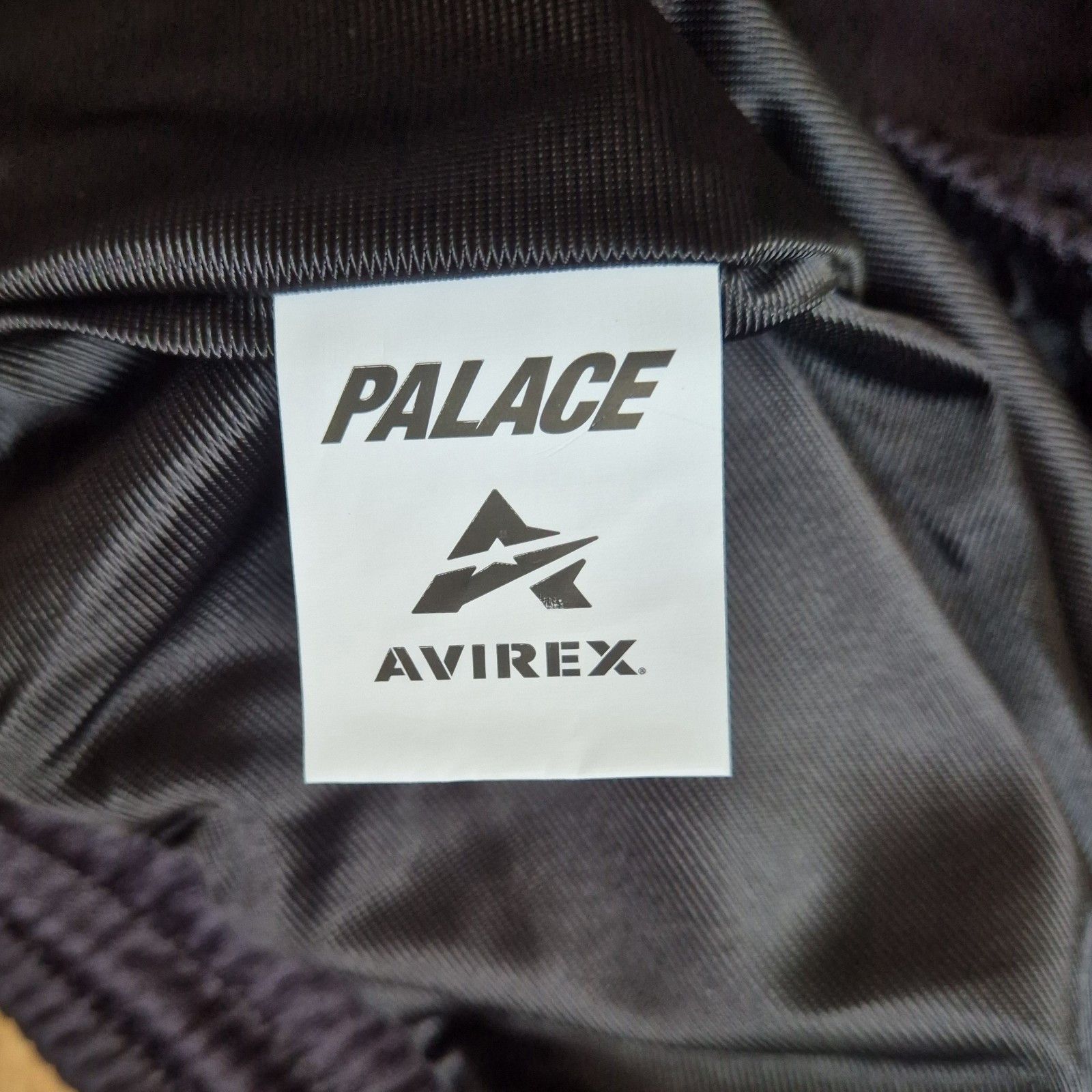 Avirex × Palace Palace x Avirex Mesh Joggers Black Medium Brand New FW24 Size US 32 / EU 48 - 6 Thumbnail