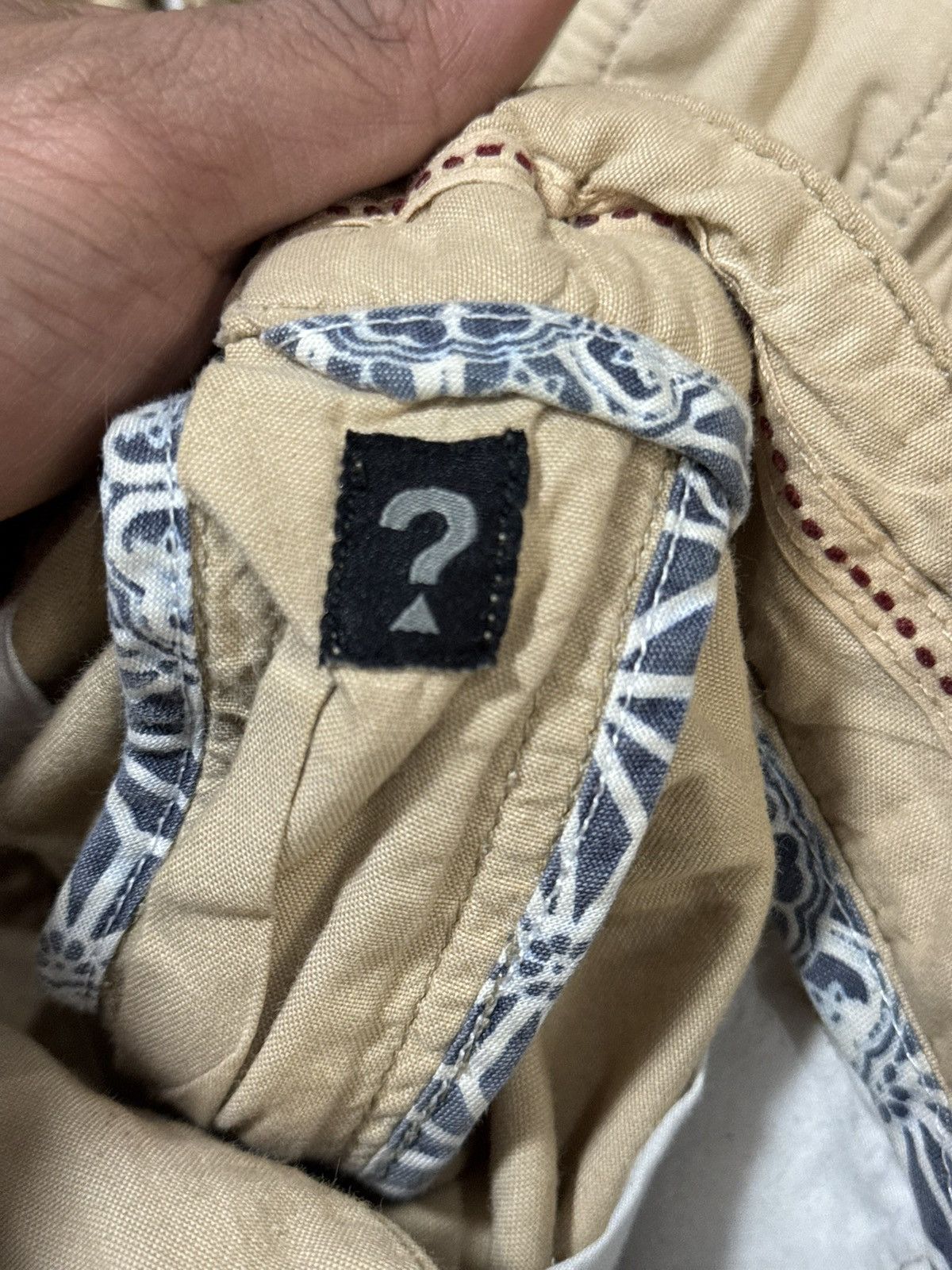 Guess GUESS Men's Classic Khaki Cargo Shorts Size US 30 / EU 46 - 9 Thumbnail