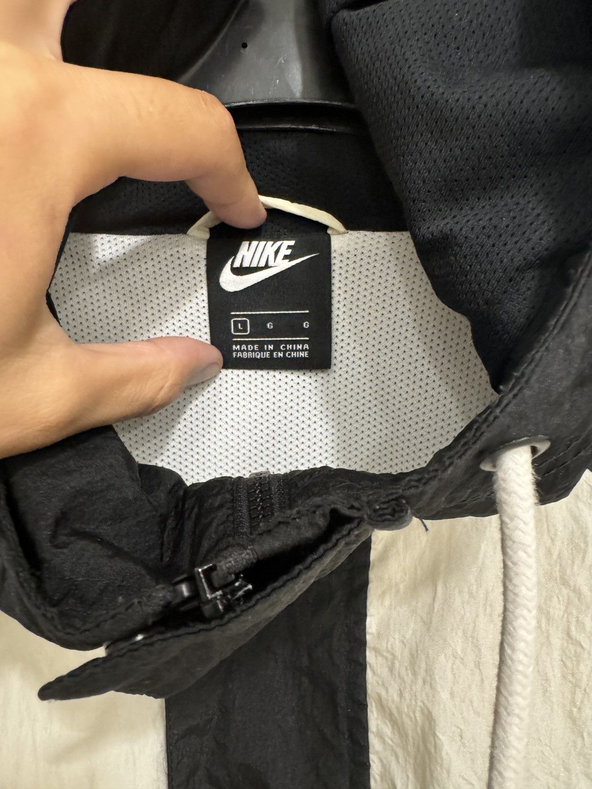 Nike NIKE DOUBLE SWOOSH JACKET LARGE Size US L / EU 52-54 / 3 - 2 Thumbnail