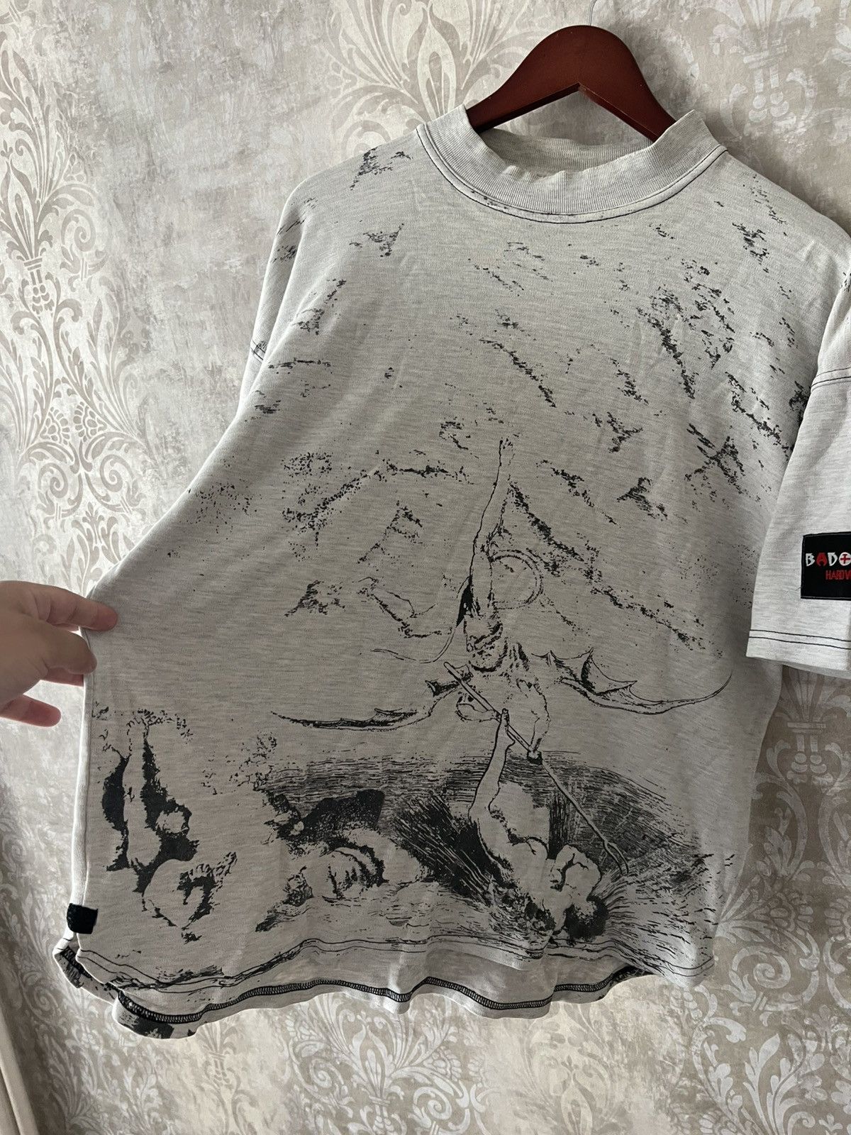 Vintage Vintage Y2K Bad+Mad Hardware Oversized Tee – Gothic Graphic Size US L / EU 52-54 / 3 - 2 Thumbnail