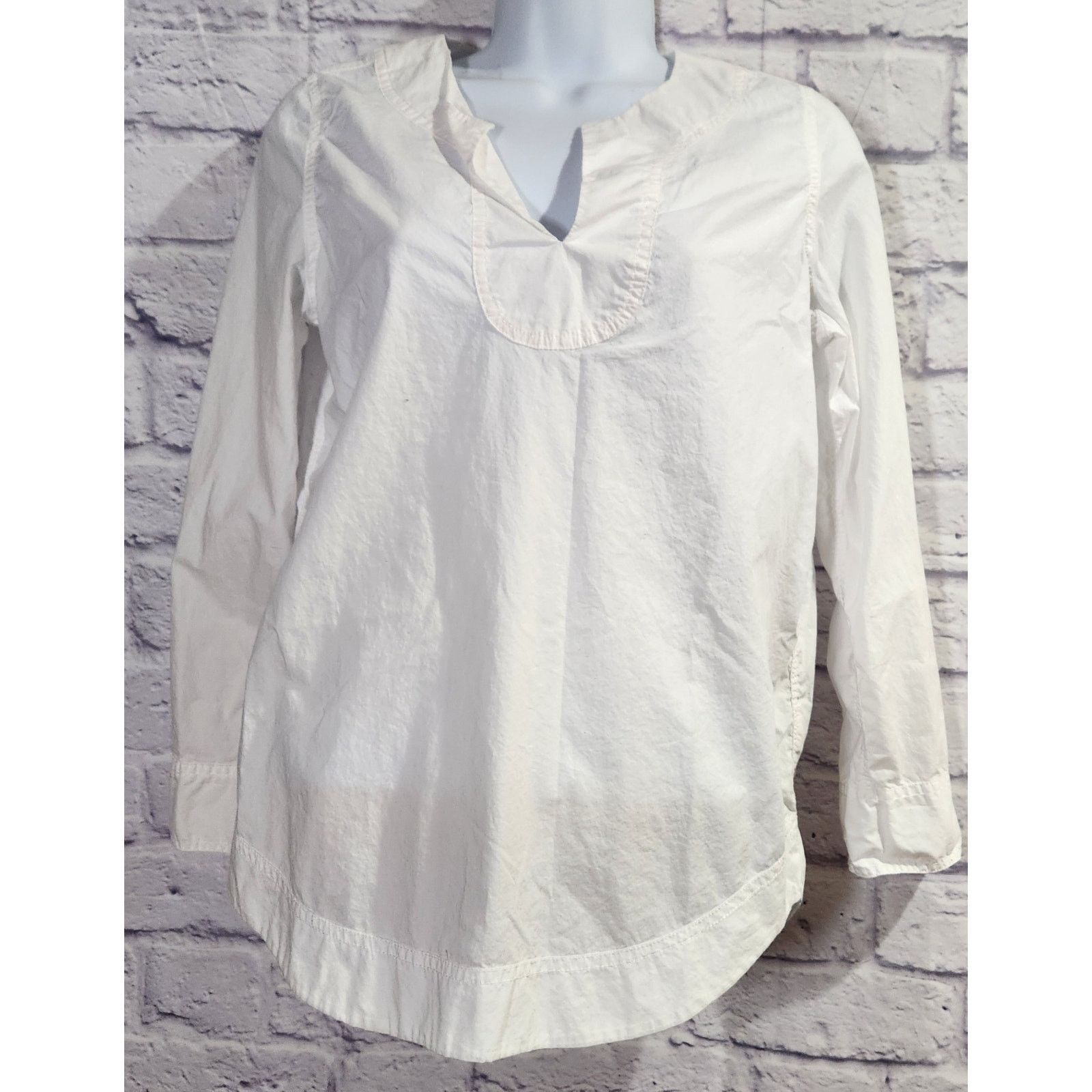 J.Crew J. Crew White Long Sleeves With Buttons V Neck Top PXS Size XS / US 0-2 / IT 36-38 - 1 Thumbnail