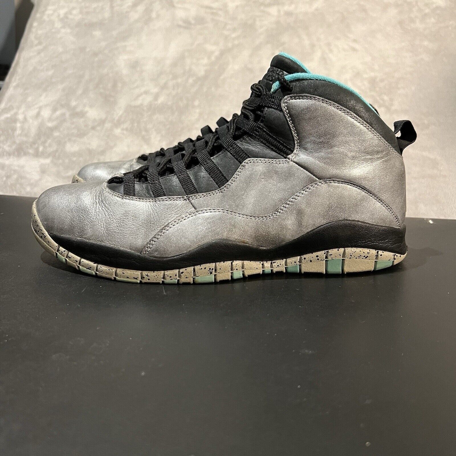 Jordan Brand Jordan 10 Retro Lady Lib Men's 13 Dust 705178-045 Athletic Size US 13 / EU 46 - 4 Thumbnail