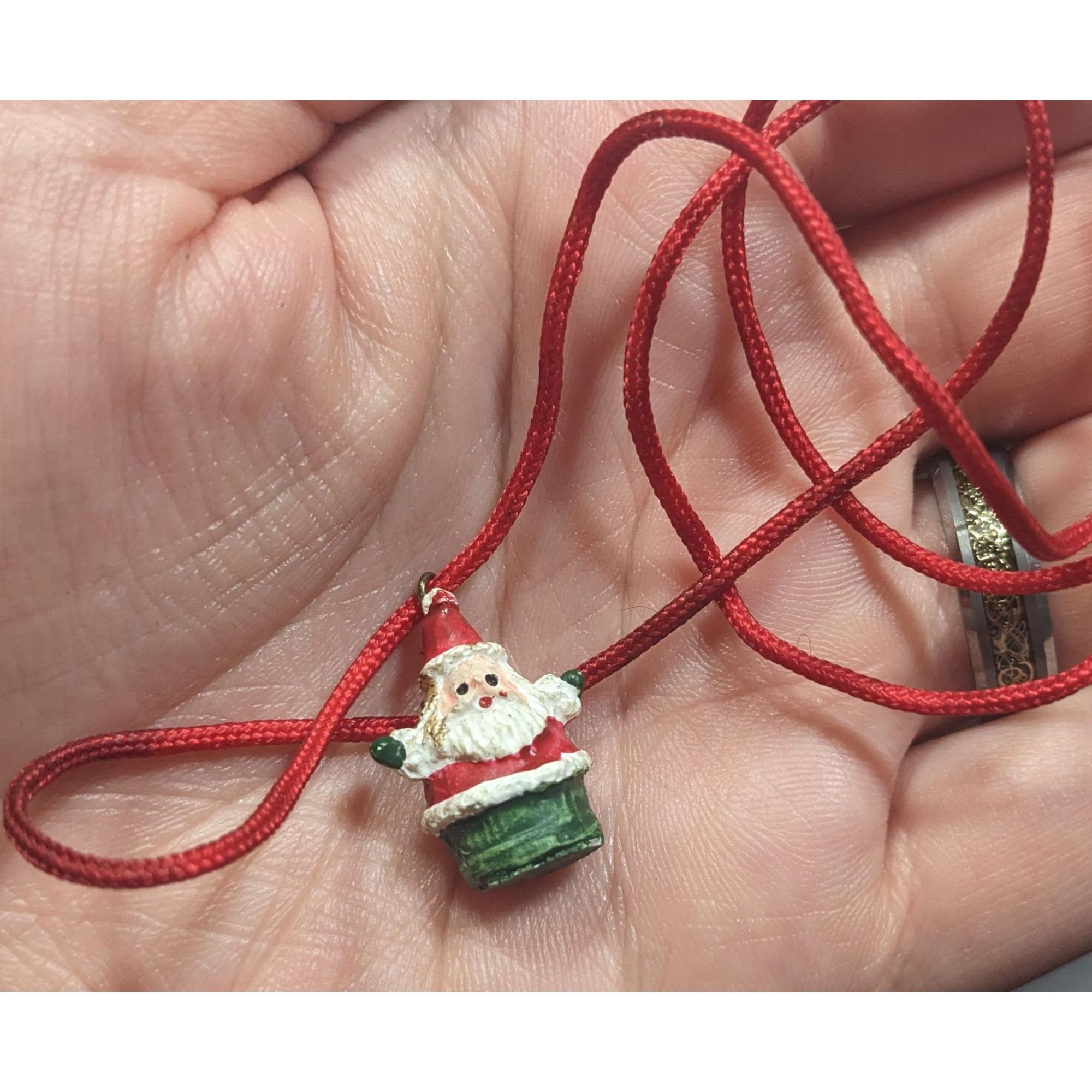 Other Dainty Christmas Themed Santa Pendant Necklace Size ONE SIZE - 5 Thumbnail