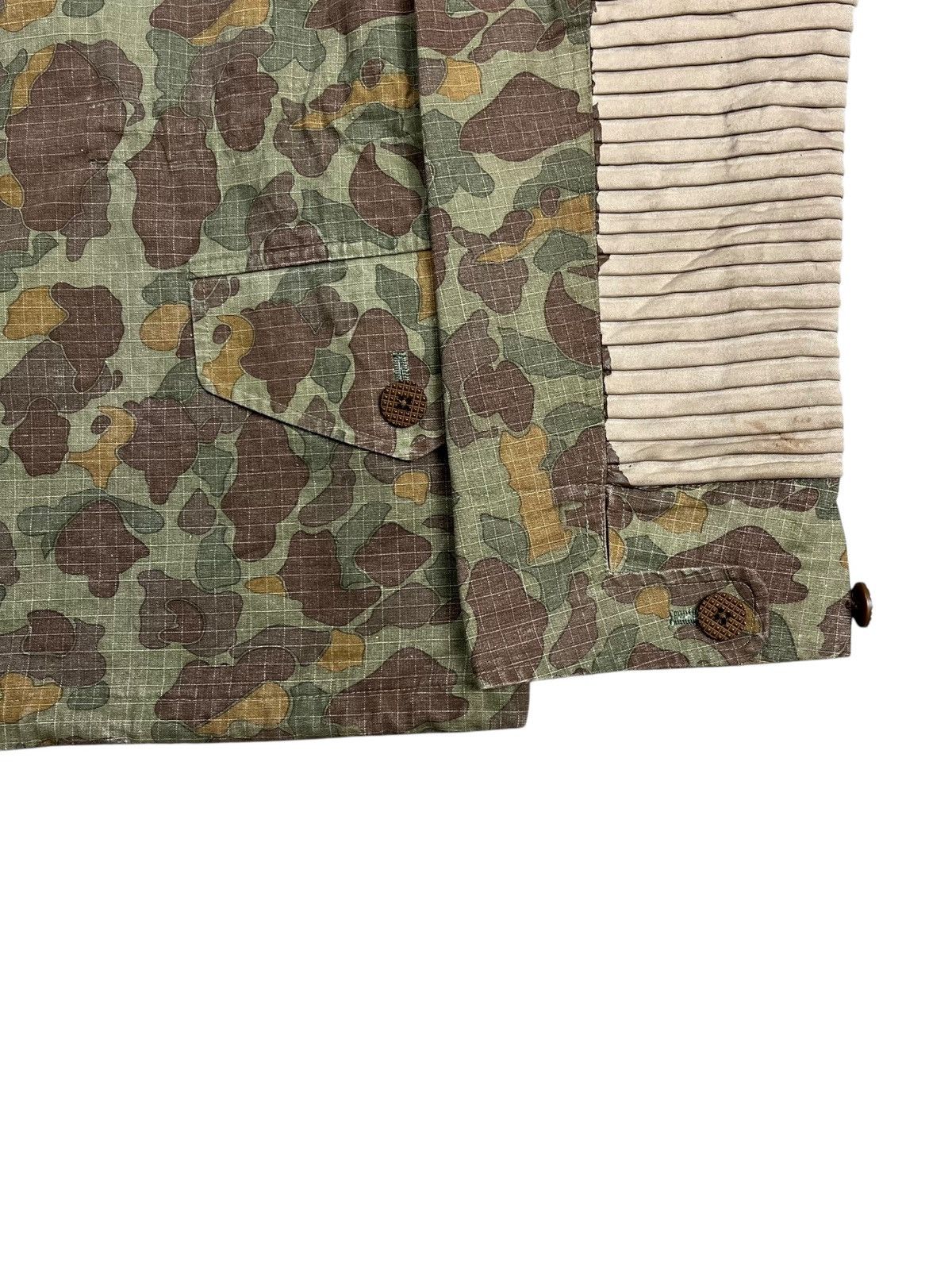 Japanese Brand 2012 Phenomenon - Bono Camo Jacket Size US L / EU 52-54 / 3 - 7 Thumbnail