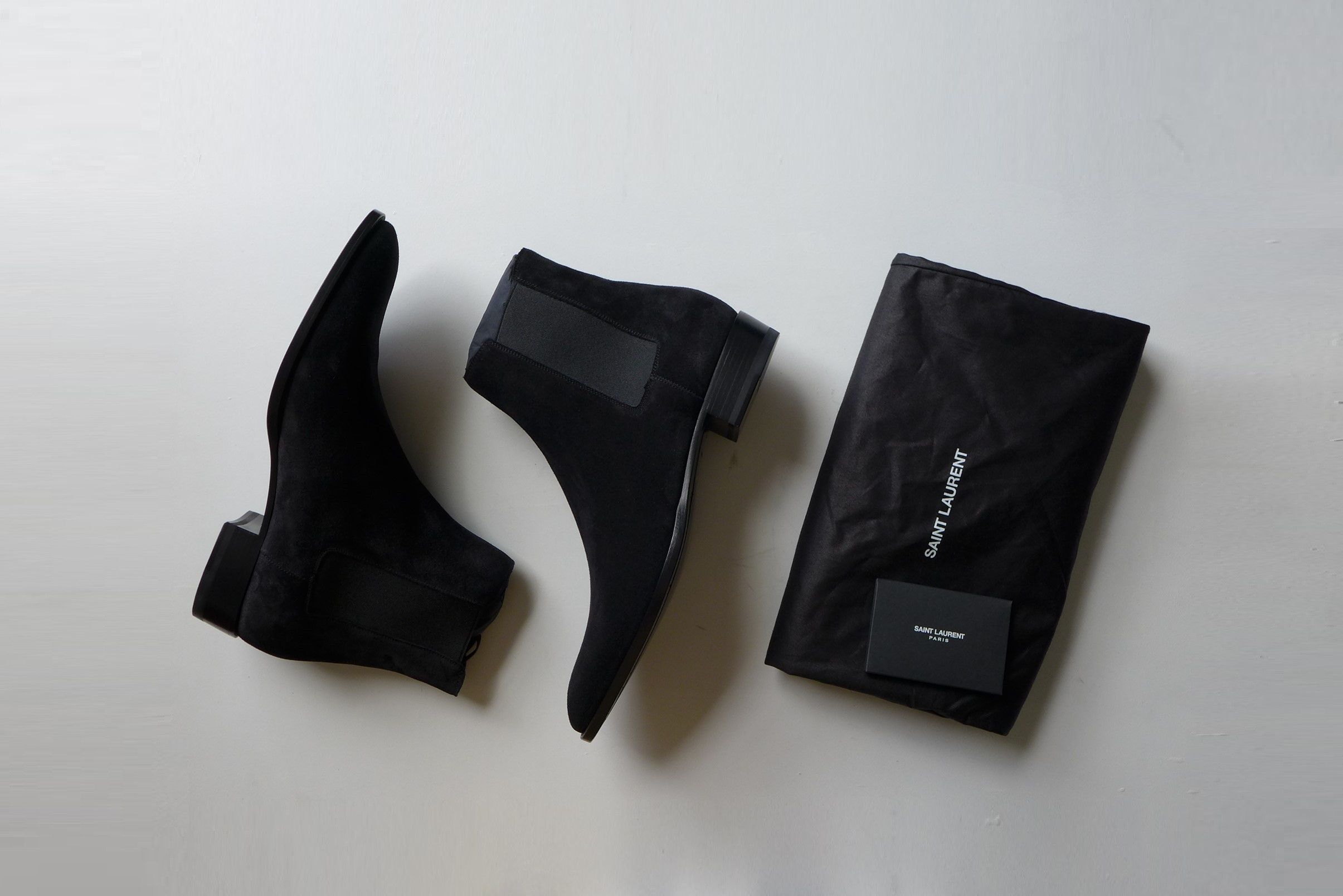Saint Laurent Paris SLP Devon 30 Chelsea Boot in Black