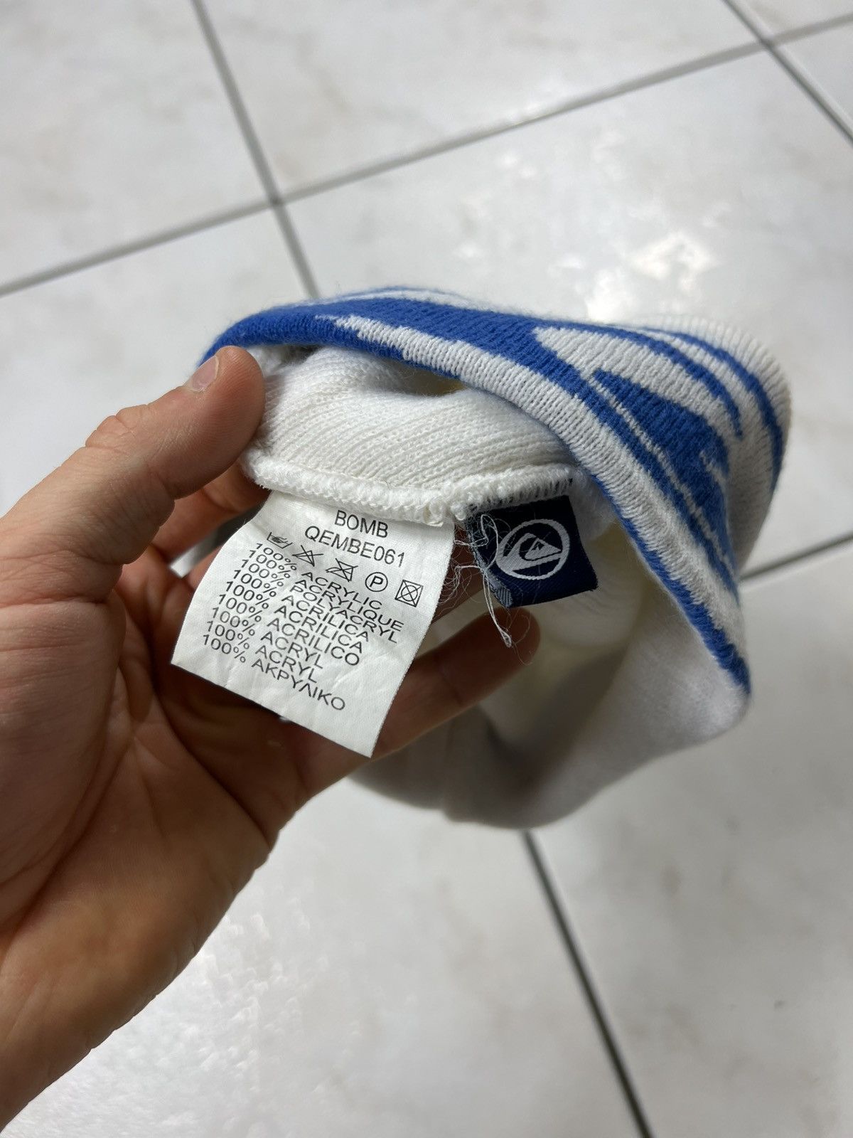 Quiksilver Vintage Quiksilver y2k bomb beanie hat knitted big logo swag Size ONE SIZE - 16 Thumbnail