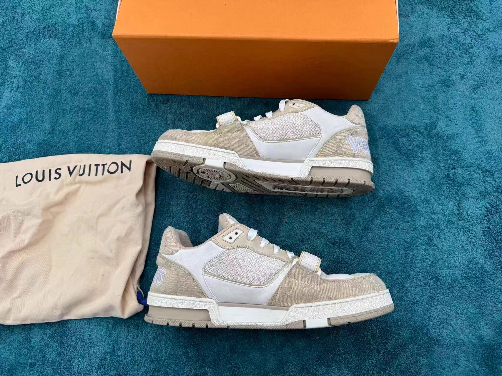 Louis Vuitton LV Trainer Khaki US9.5 Velcro Size US 9.5 / EU 42-43 - 3 Thumbnail