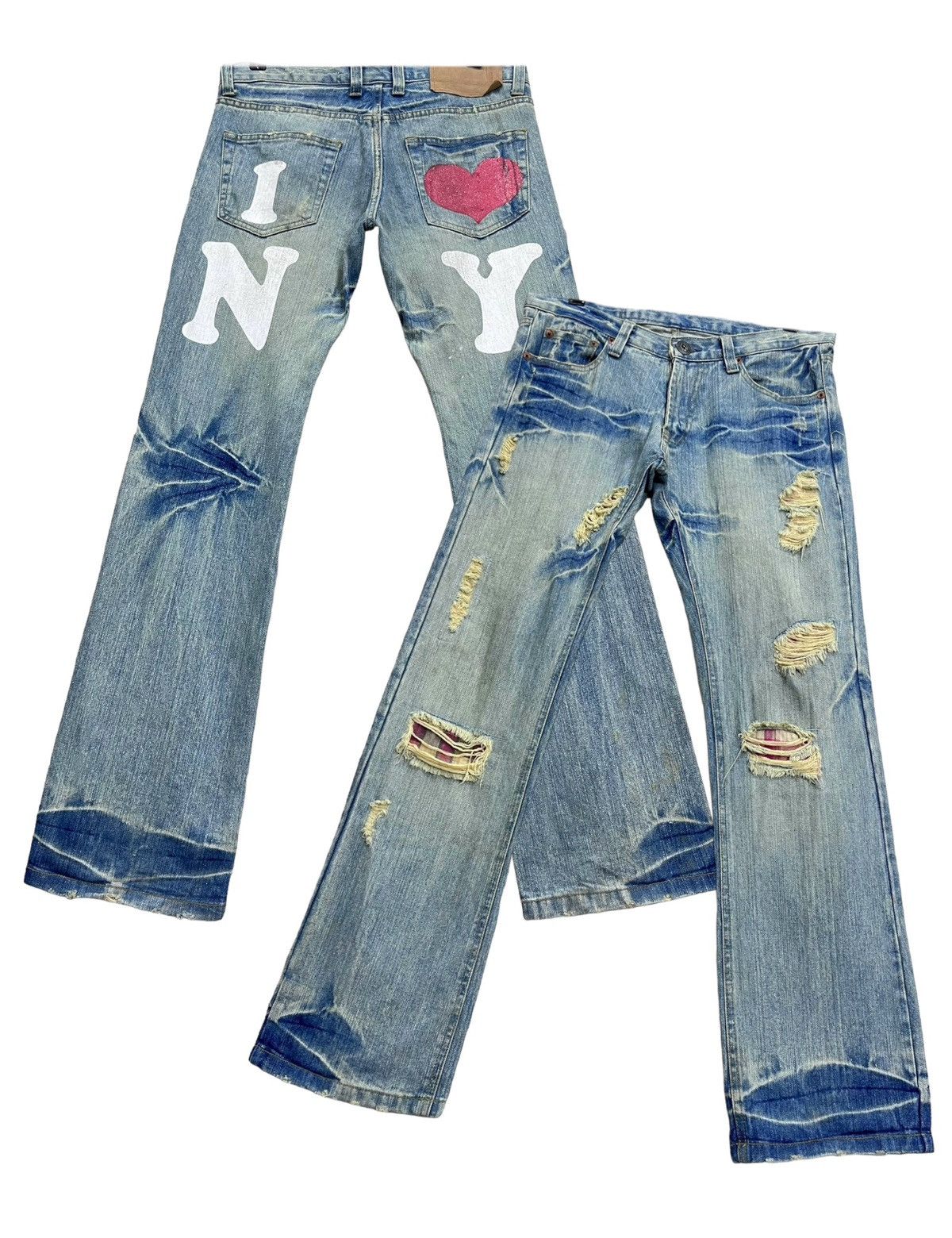 I Love NY 90’s “I❤️NEW YORK “ Mudwash Clawmark Ripped Flare Jeans Size US 31 - 1 Thumbnail