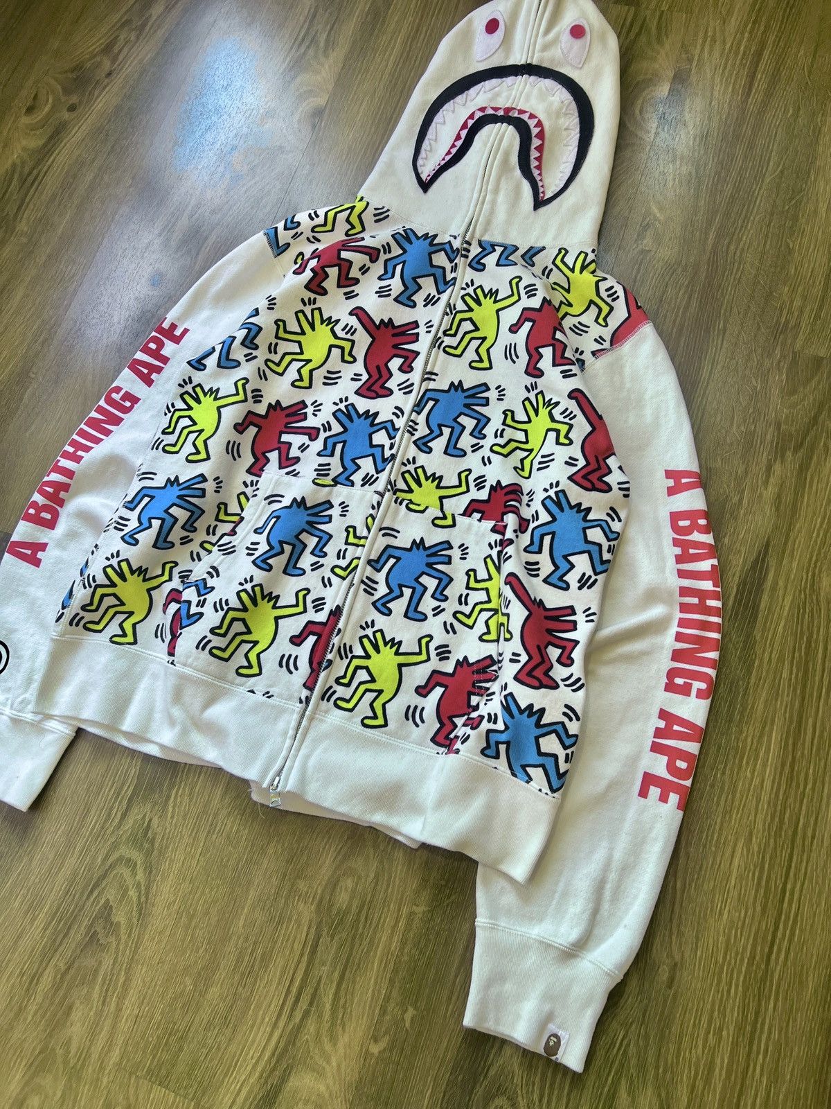 Bape × Keith Haring SAMPLE Bape x Keith Haring Shark Full Zip Hoodie |Super Rare Size US L / EU 52-54 / 3 - 4 Thumbnail