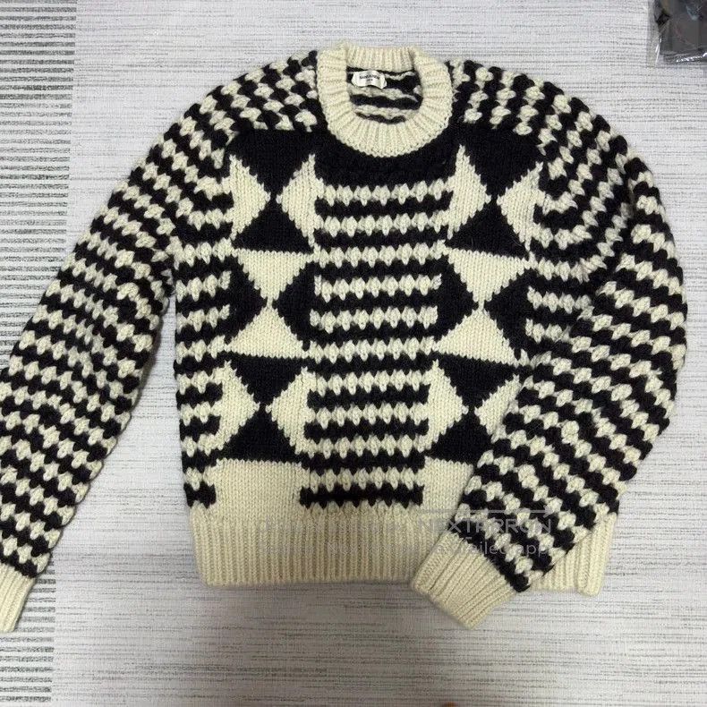 Saint Laurent Paris Saint Laurent Black and White Thick Woolen Crewneck Sweater Size US L / EU 52-54 / 3 - 1 Thumbnail