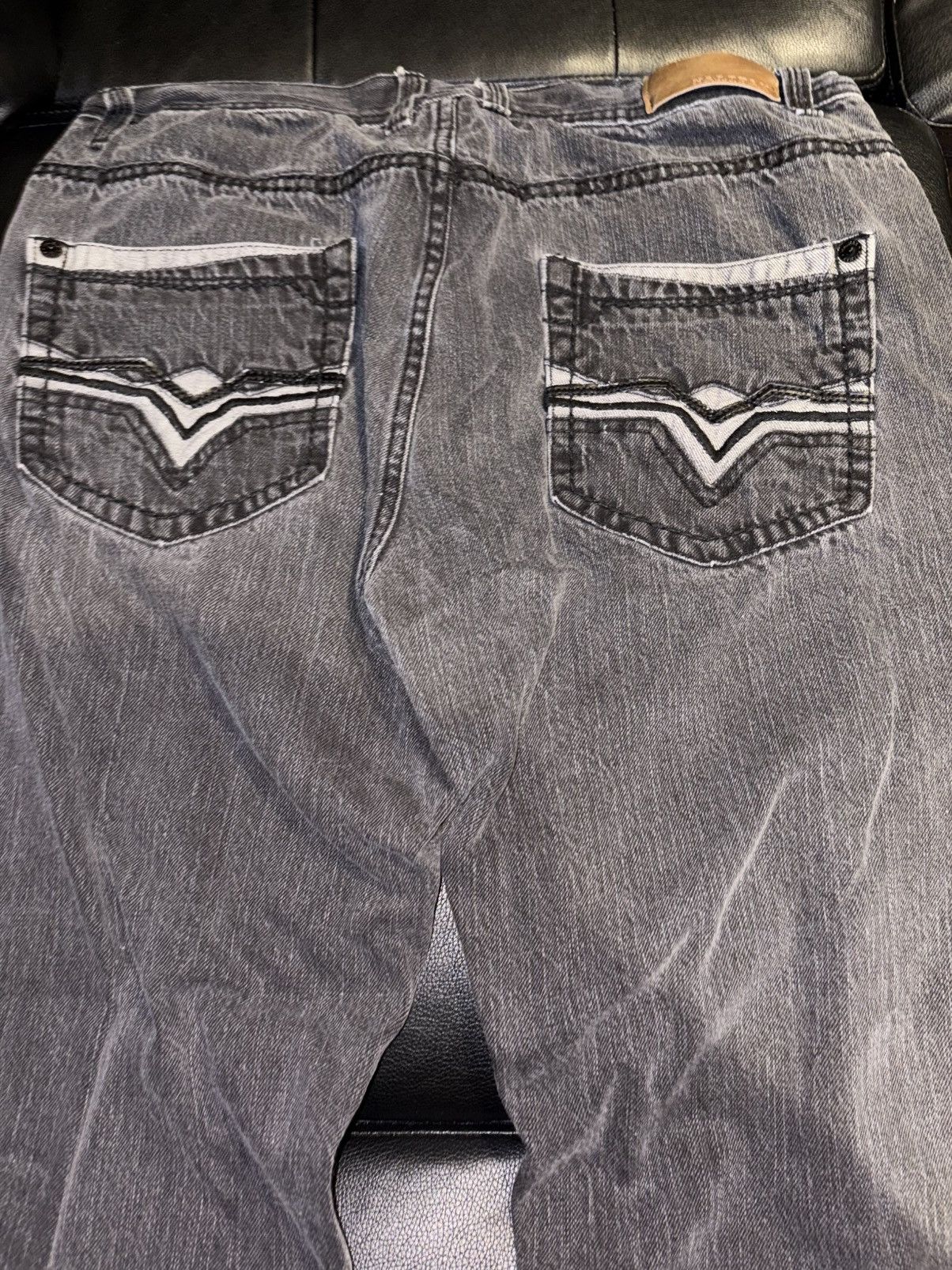Vintage Vintage Grunge Distressed Jeans Size US 32 / EU 48 - 1 Thumbnail