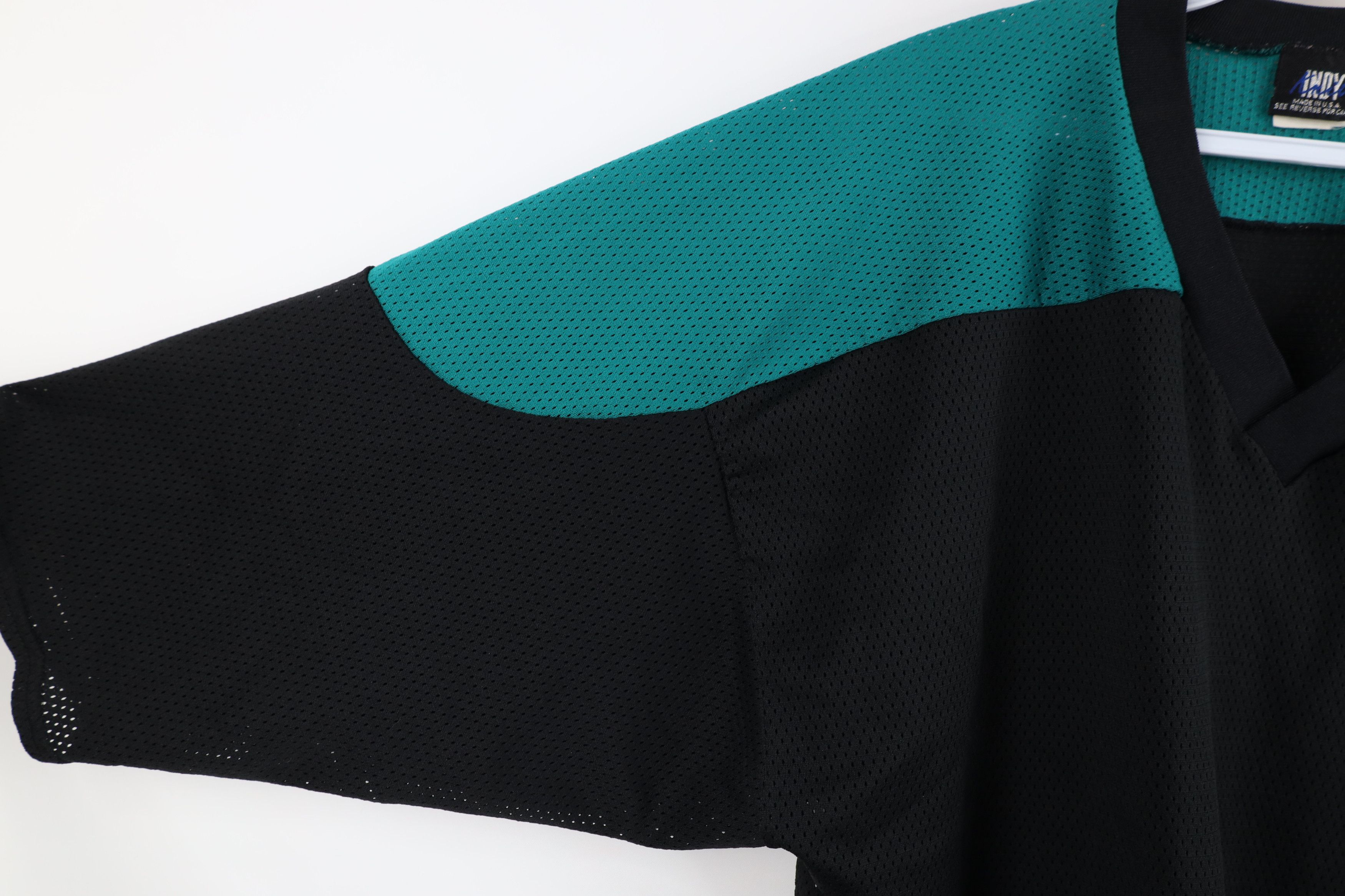 Vintage Vintage 90s Streetwear Block Mesh Football Jersey Black USA Size US L / EU 52-54 / 3 - 7 Thumbnail