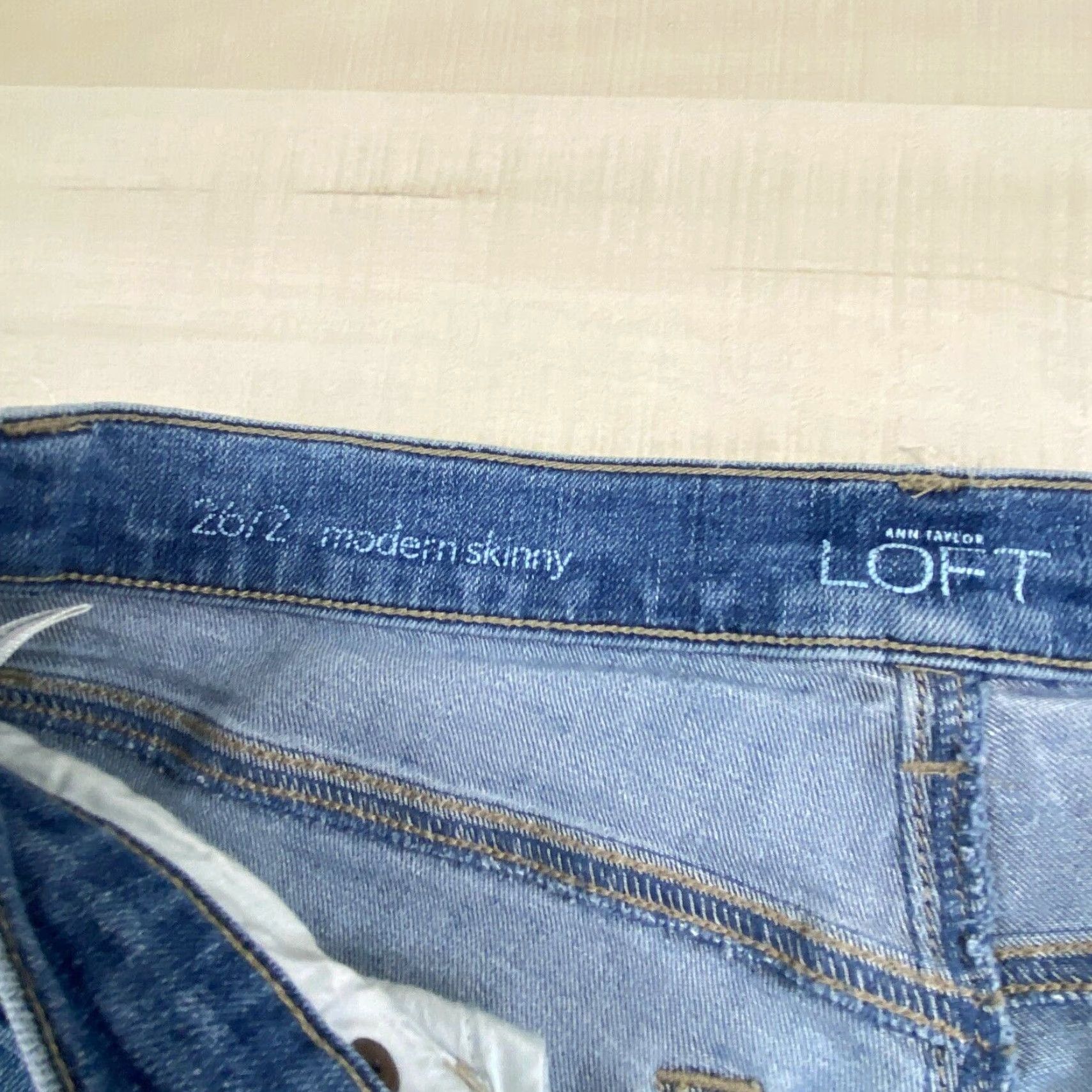 Loft Ann Taylor LOFT Womens Jeans 26 Modern Skinny Low Rise Medium Wash Denim Size 26" / US 2 / IT 38 - 3 Thumbnail