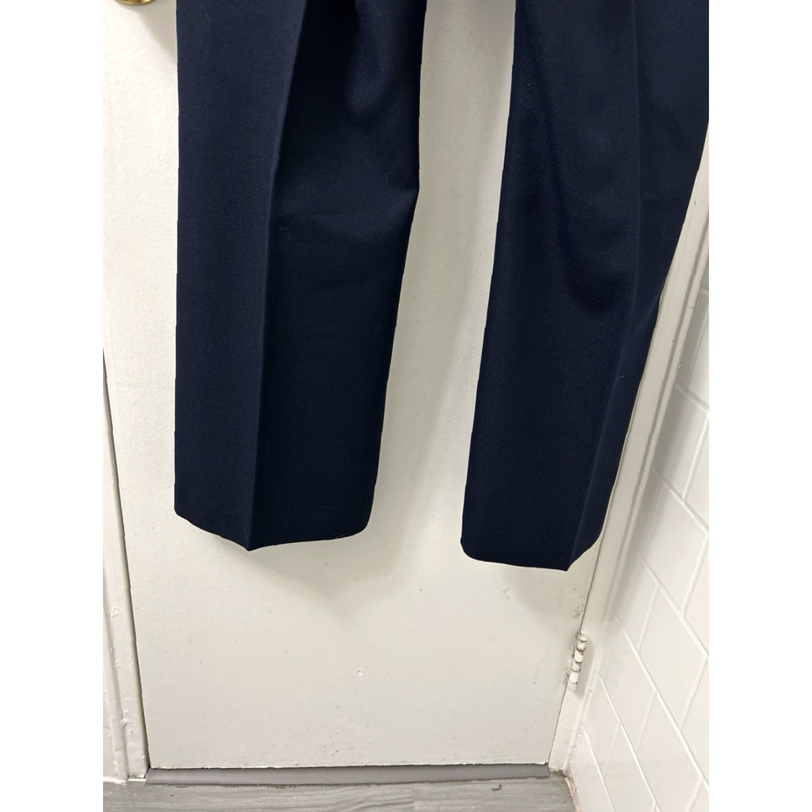 Levi's VINTAGE Levi's Panatela Pants Mens 39x30 Navy Blue Straight Leg Casual Trousers Size US 39 - 7 Thumbnail