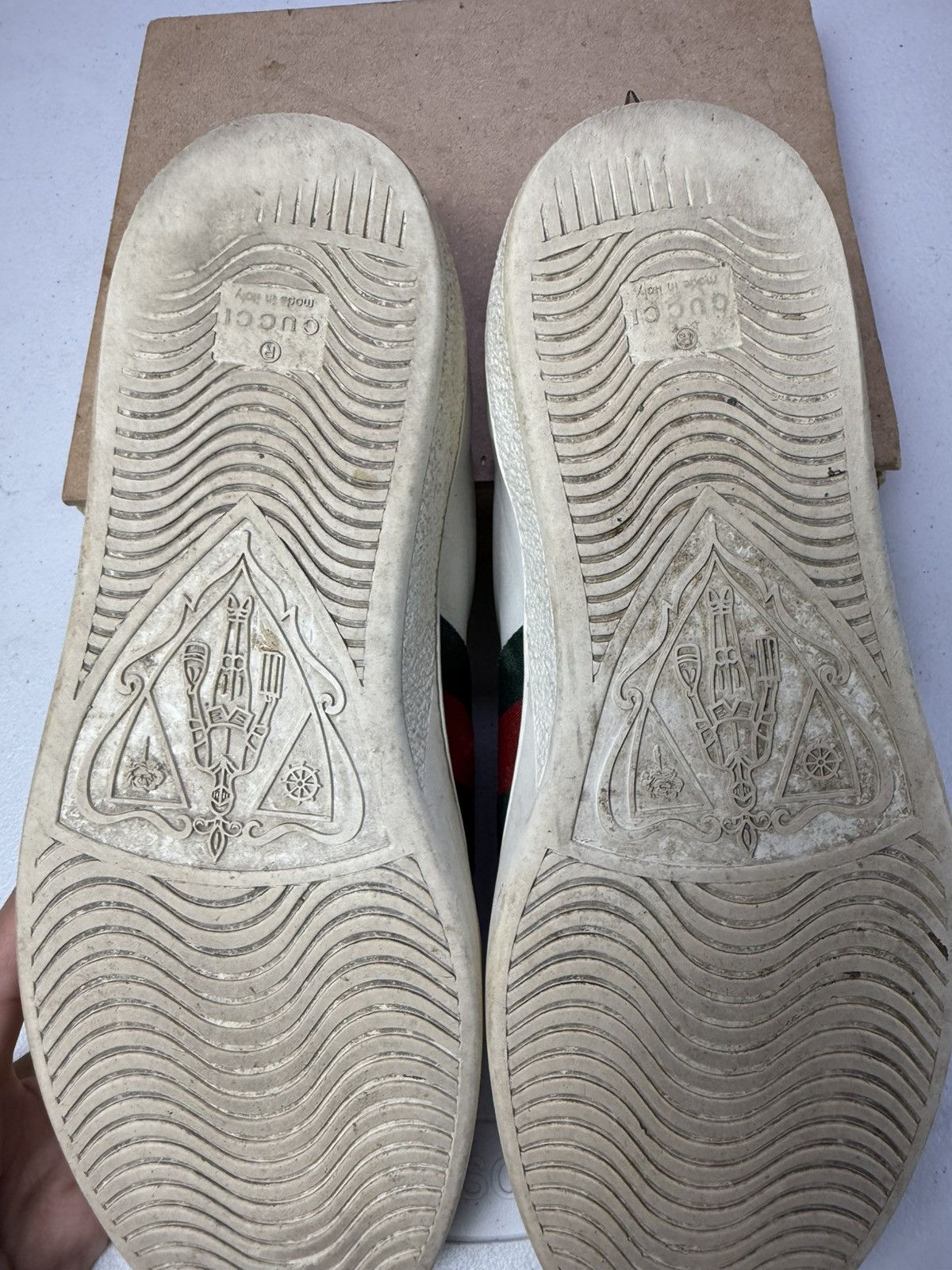 Gucci Gucci Sneakers White with Web and Studs Sz 7.5 G / US 8.5 Size US 7.5 / EU 40-41 - 13 Thumbnail