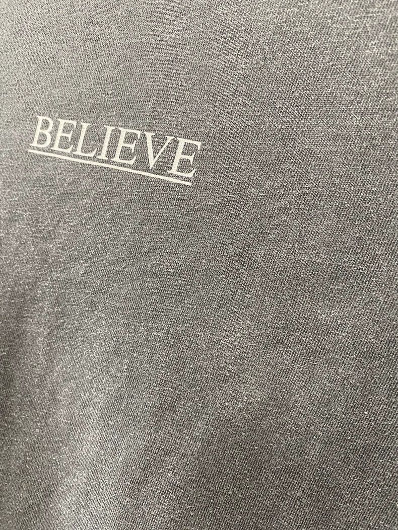 Balenciaga Balenciaga Believe in Something Bigger Printed Grey Short Size US S / EU 44-46 / 1 - 7 Thumbnail