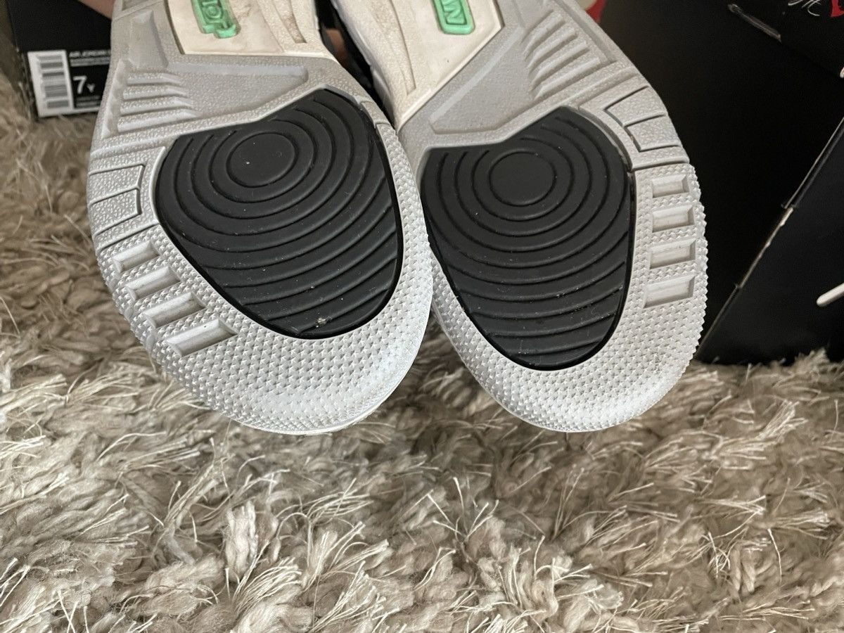 Jordan Brand Jordan 3 Green Glow Size US 7 / EU 40 - 10 Thumbnail