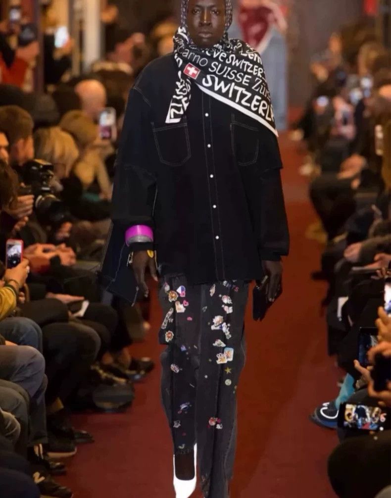 Vetements Vetements SizeS levis Destroyed Patchwork Deconstructed Sti Size US 30 / EU 46 - 8 Thumbnail