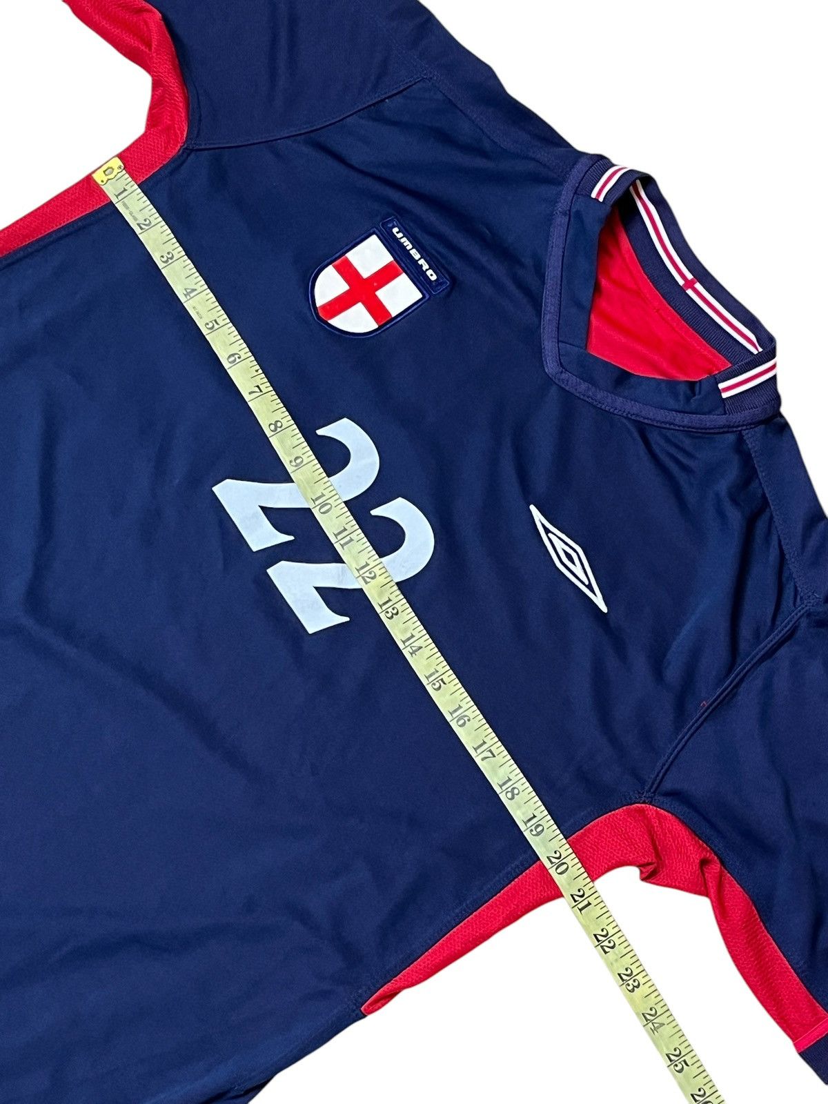 Umbro VINTAGE 2002-04 ENGLAND NATIONAL TEAM REVERSIBLE AWAY JERSEY Size US M / EU 48-50 / 2 - 11 Thumbnail