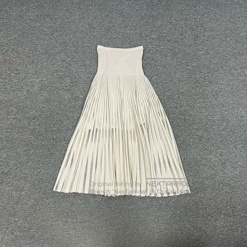 Fendi Fendi Show model knitted pleated long skirt, half skirt Size 26" / US 2 / IT 38 - 7 Thumbnail