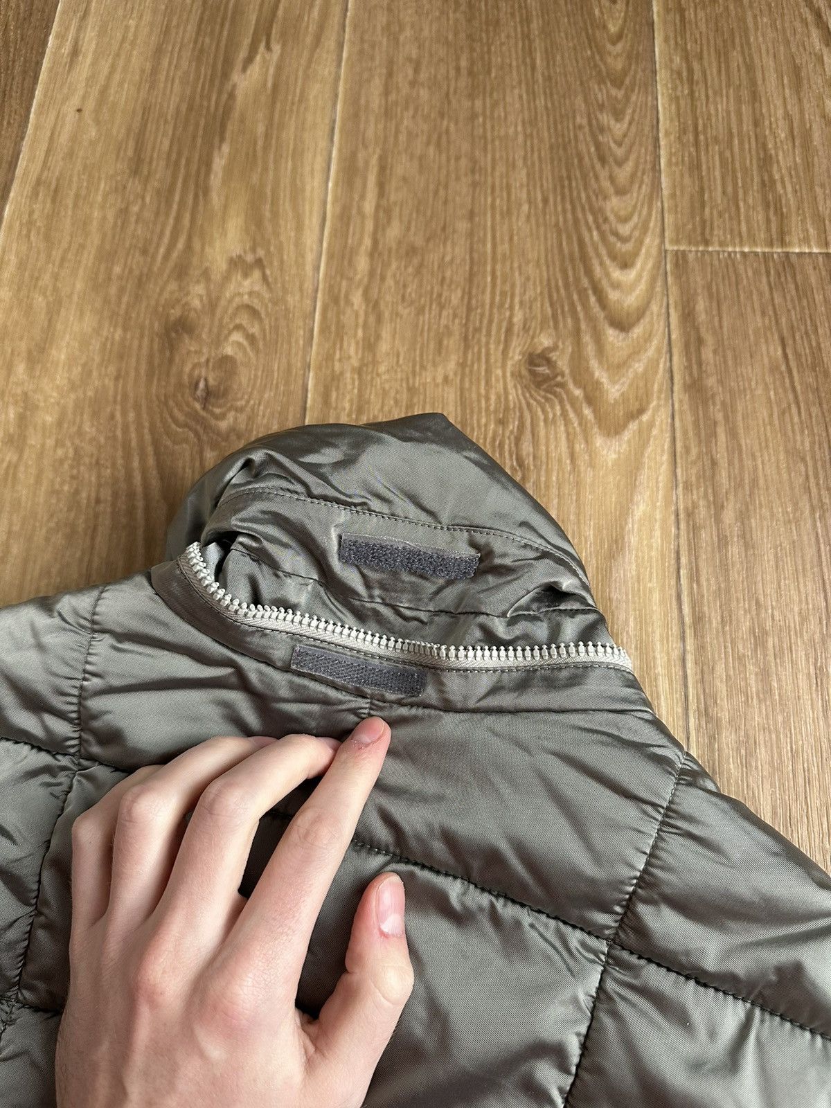 Giorgio Armani Vintage Giorgio Armani Neve Puffer Jacket Size M / US 6-8 / IT 42-44 - 13 Thumbnail