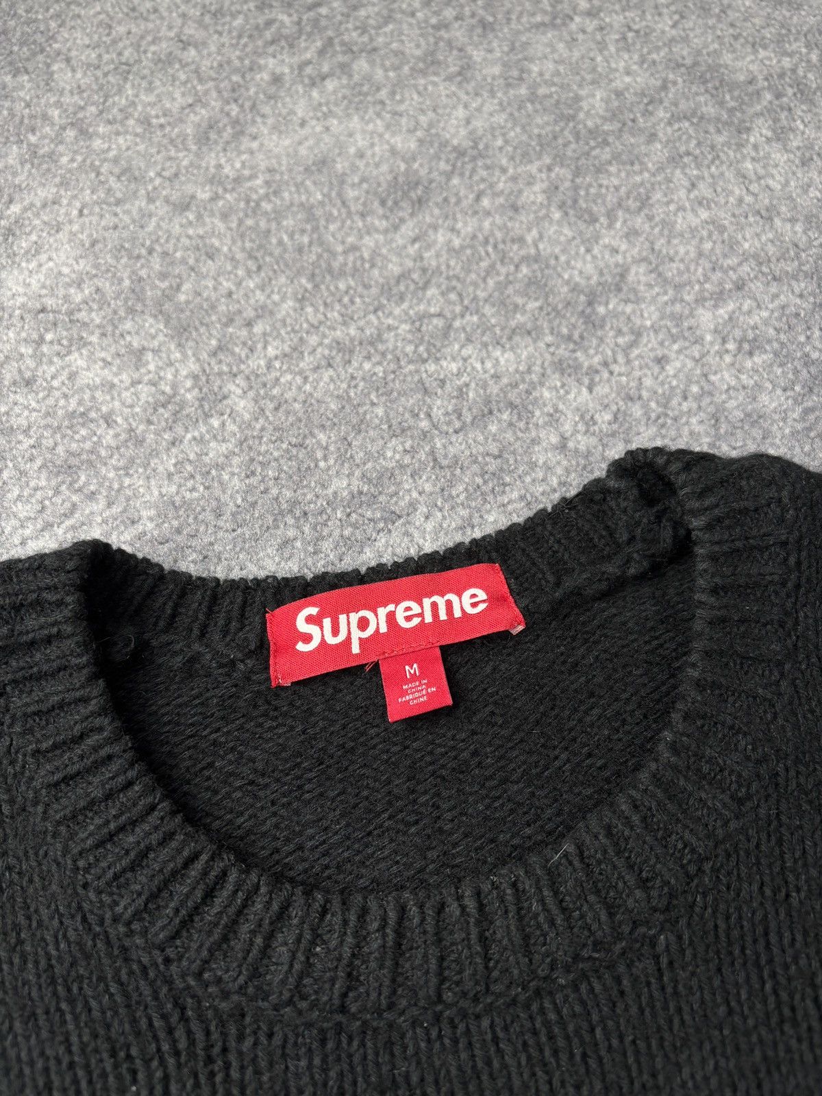 Supreme Supreme Knit Sweater Black Logo Size M Size US M / EU 48-50 / 2 - 4 Thumbnail