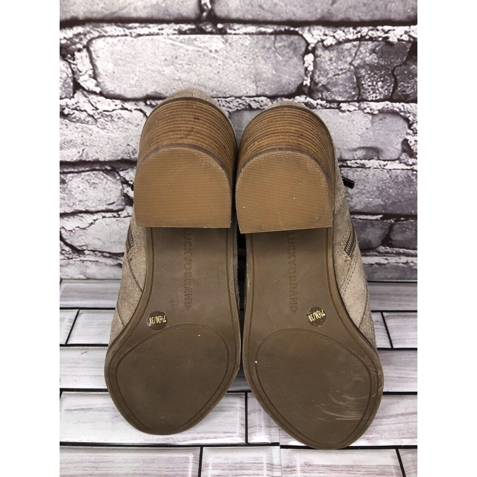 Lucky Brand Lucky Brand Ponic Taupe Tan Suede Cutout Block Heel Booties Size US 7.5 / IT 37.5 - 9 Thumbnail