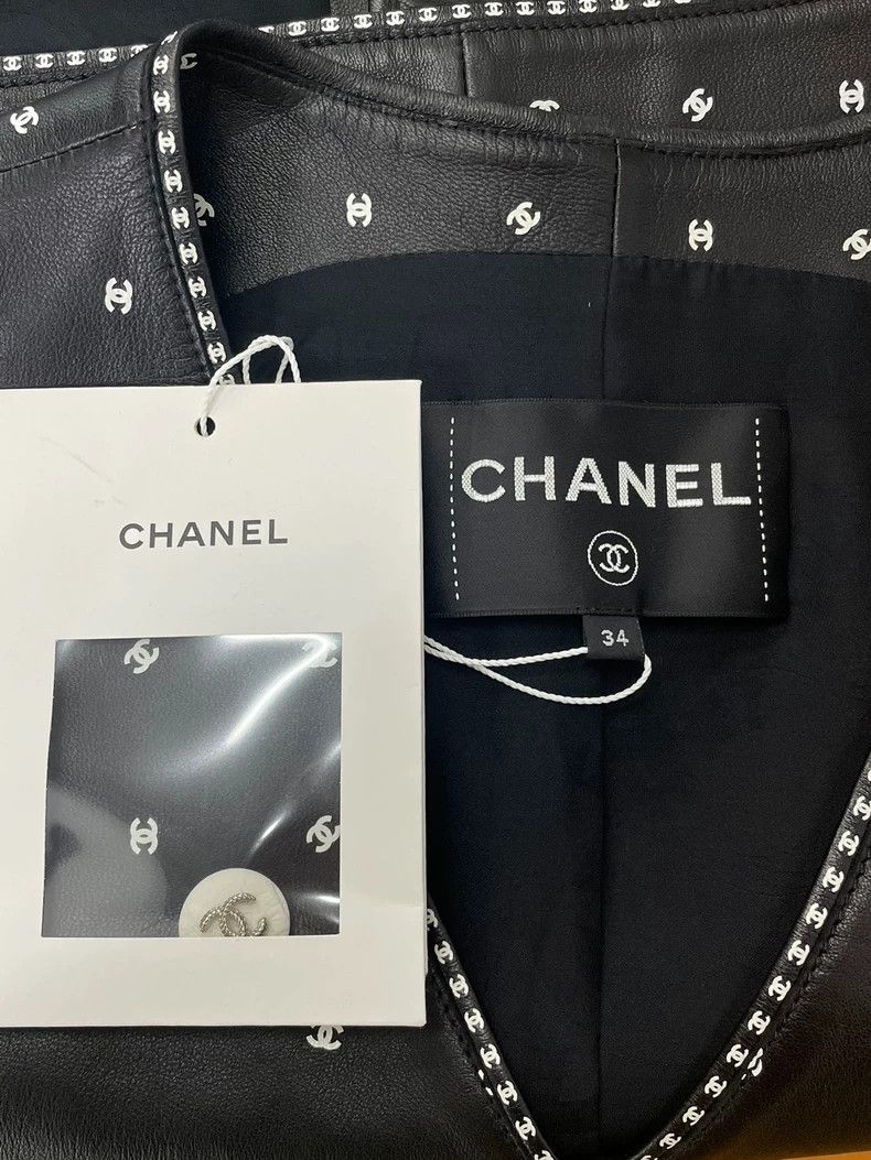 Chanel chanel Black full double Clogo leather vest Size XXS / US 00 / IT 34 - 4 Thumbnail