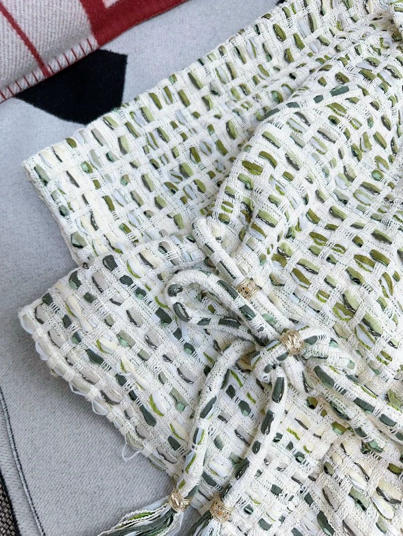 Chanel Chanel 18c Greek series green beige and white braided coat Size XS / US 0-2 / IT 36-38 - 5 Thumbnail