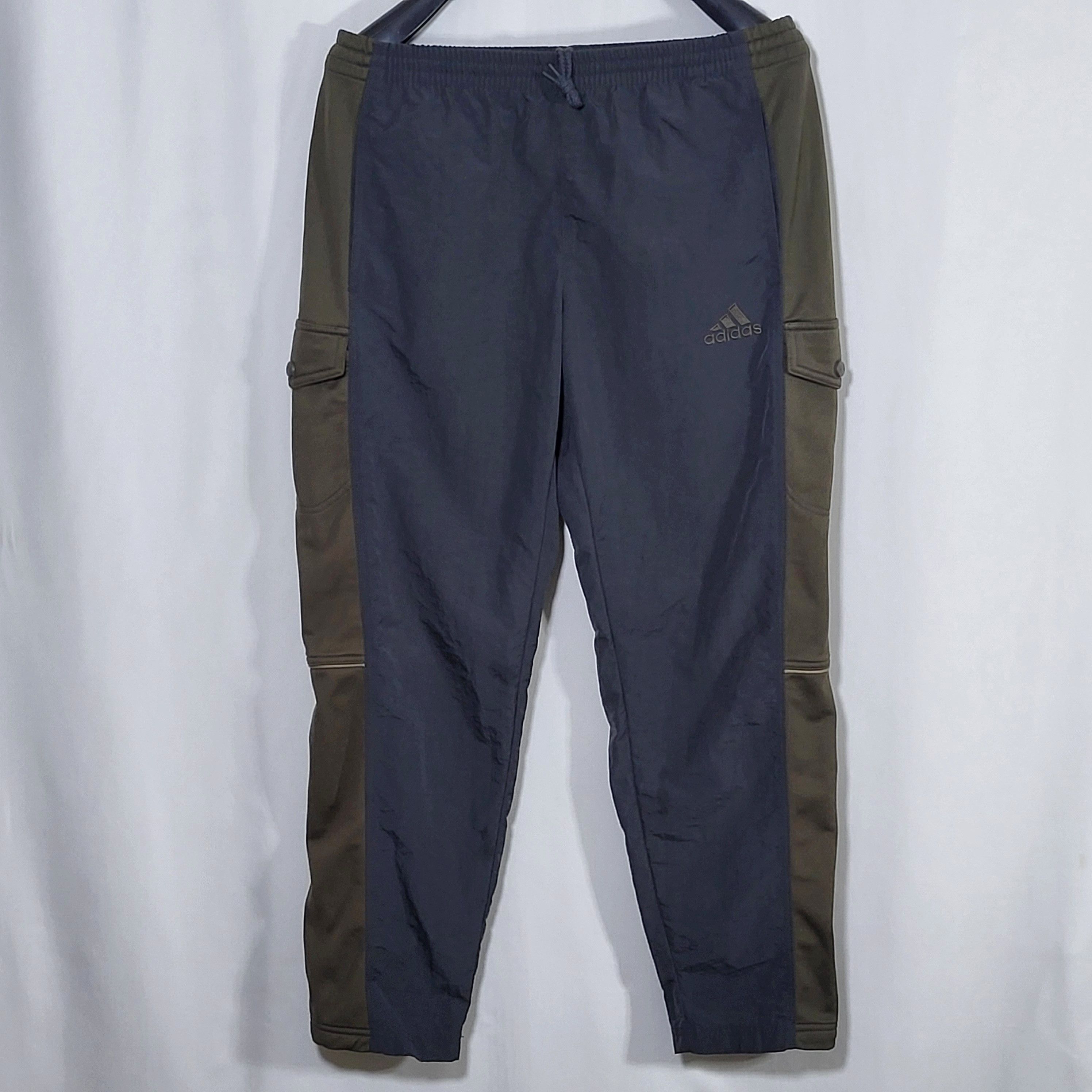 Adidas Vintage 99s Adidas Sweatpants Y2K size 30-32 Size US 32 / EU 48 - 1 Thumbnail