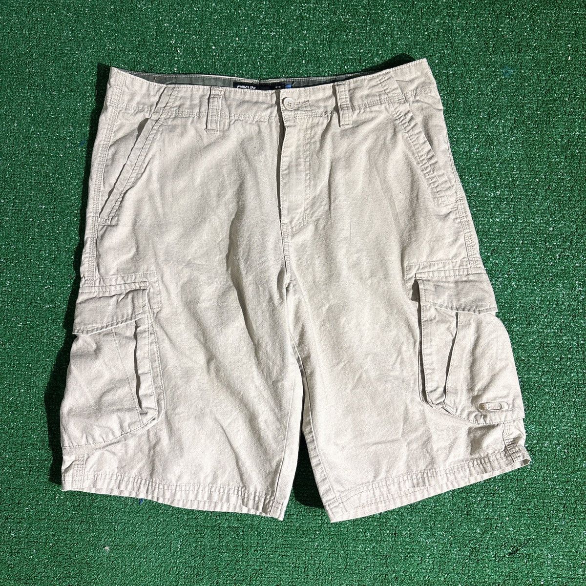 Other Vintage Oakley Baggy Cargo Shorts Size 34 Size US 34 / EU 50 - 1 Thumbnail