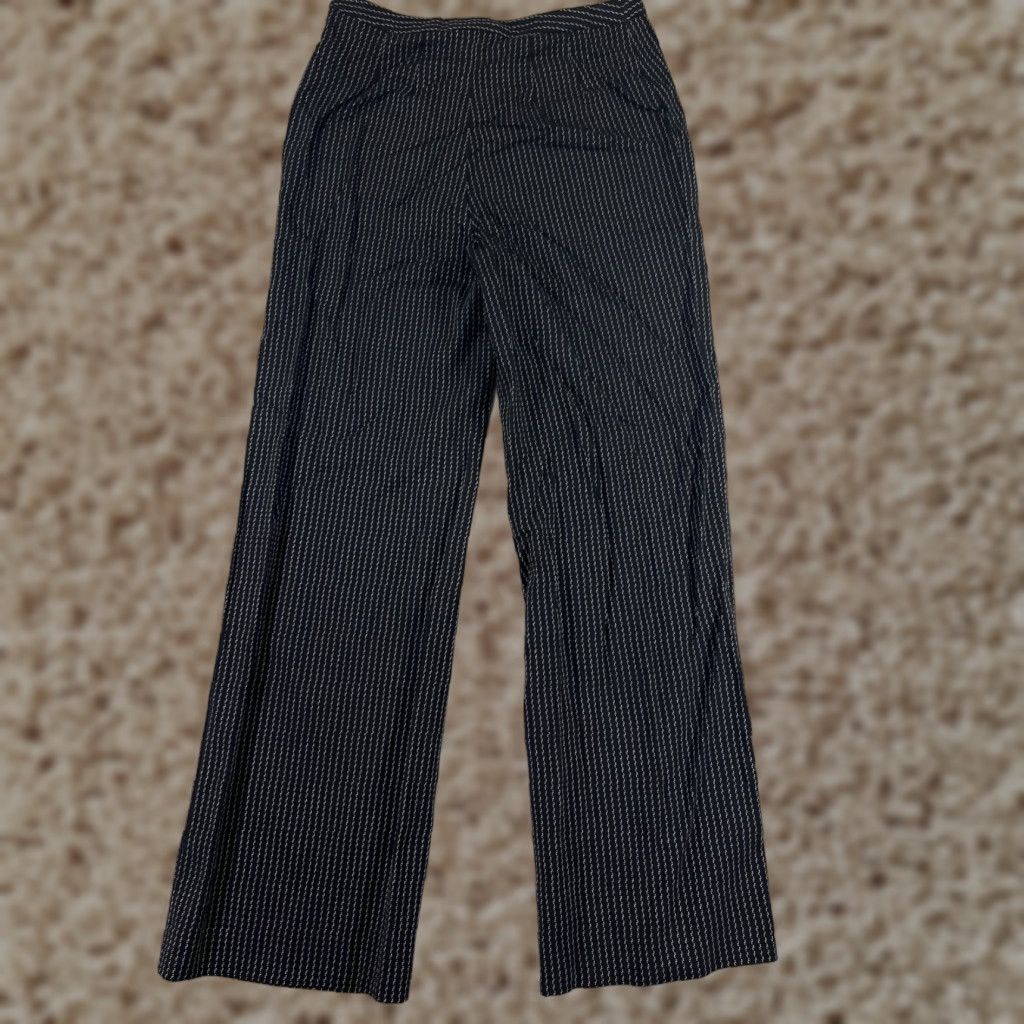 Ellen Tracy Linda Allard Ellen Tracy Pants Womens 10 Black White Striped Wool Blend Size 32" / US 10 / IT 46 - 1 Thumbnail