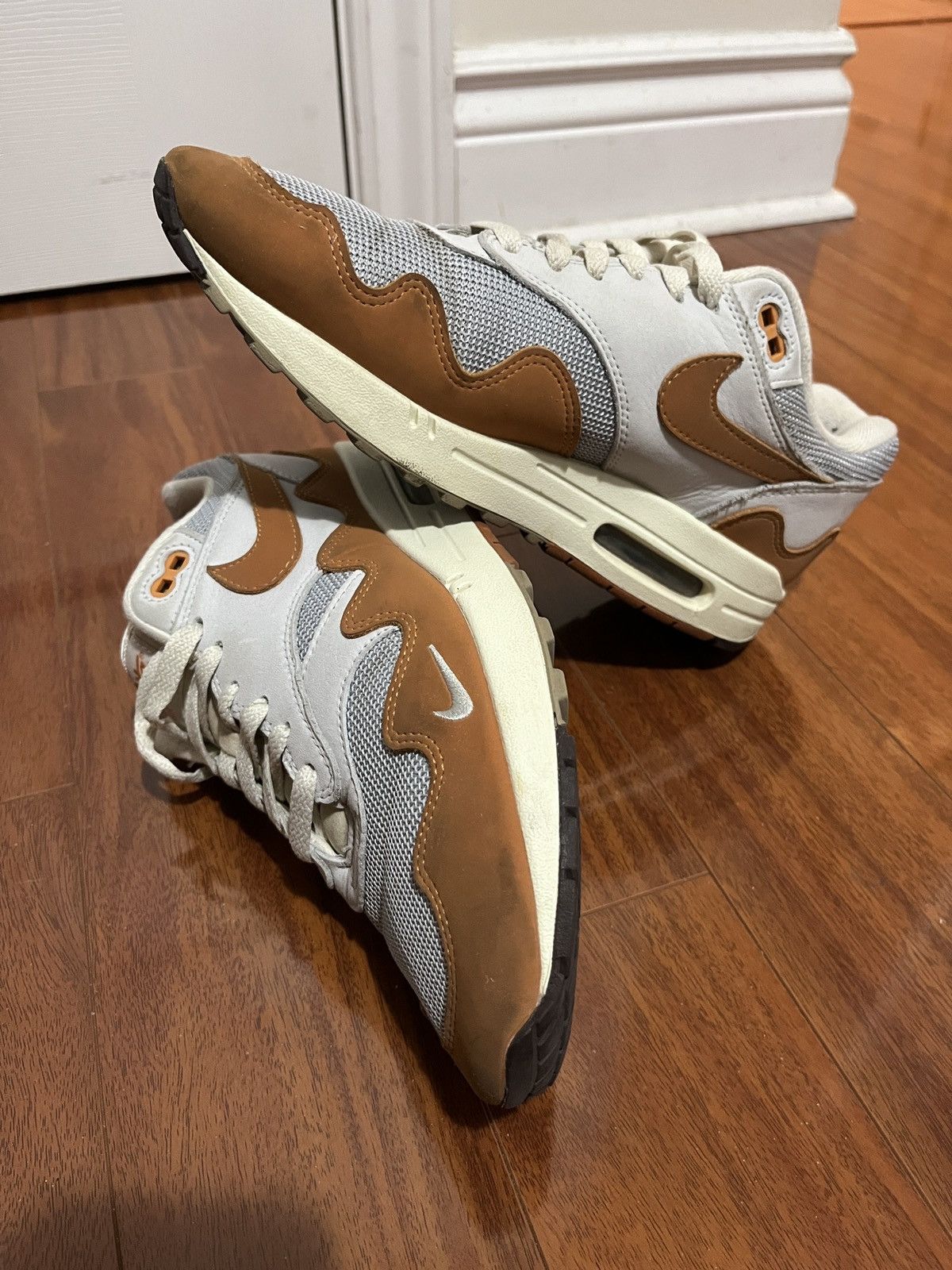 Nike × Patta Patta x Nike The Waves Monarch Size US 9 / EU 42 - 6 Thumbnail