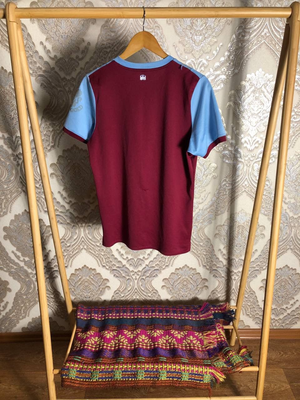 Umbro VINTAGE UMBRO WEST HAM UNITED ENGLAND SOCCER JERSEY Y2K 90s Size US S / EU 44-46 / 1 - 8 Thumbnail