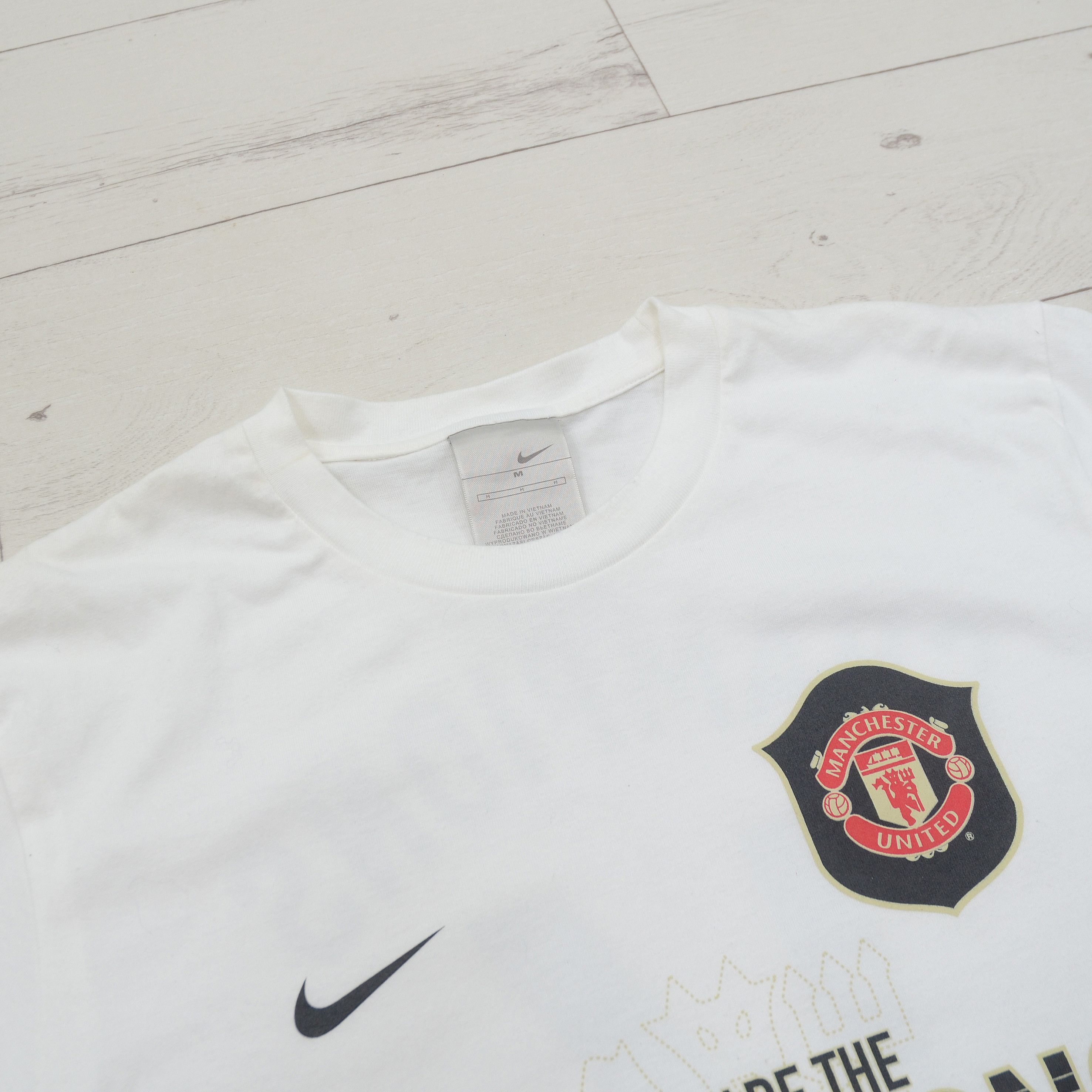 Nike NIKE T-shirt Manchester United 06/07 We Are The Champions Size US M / EU 48-50 / 2 - 4 Thumbnail