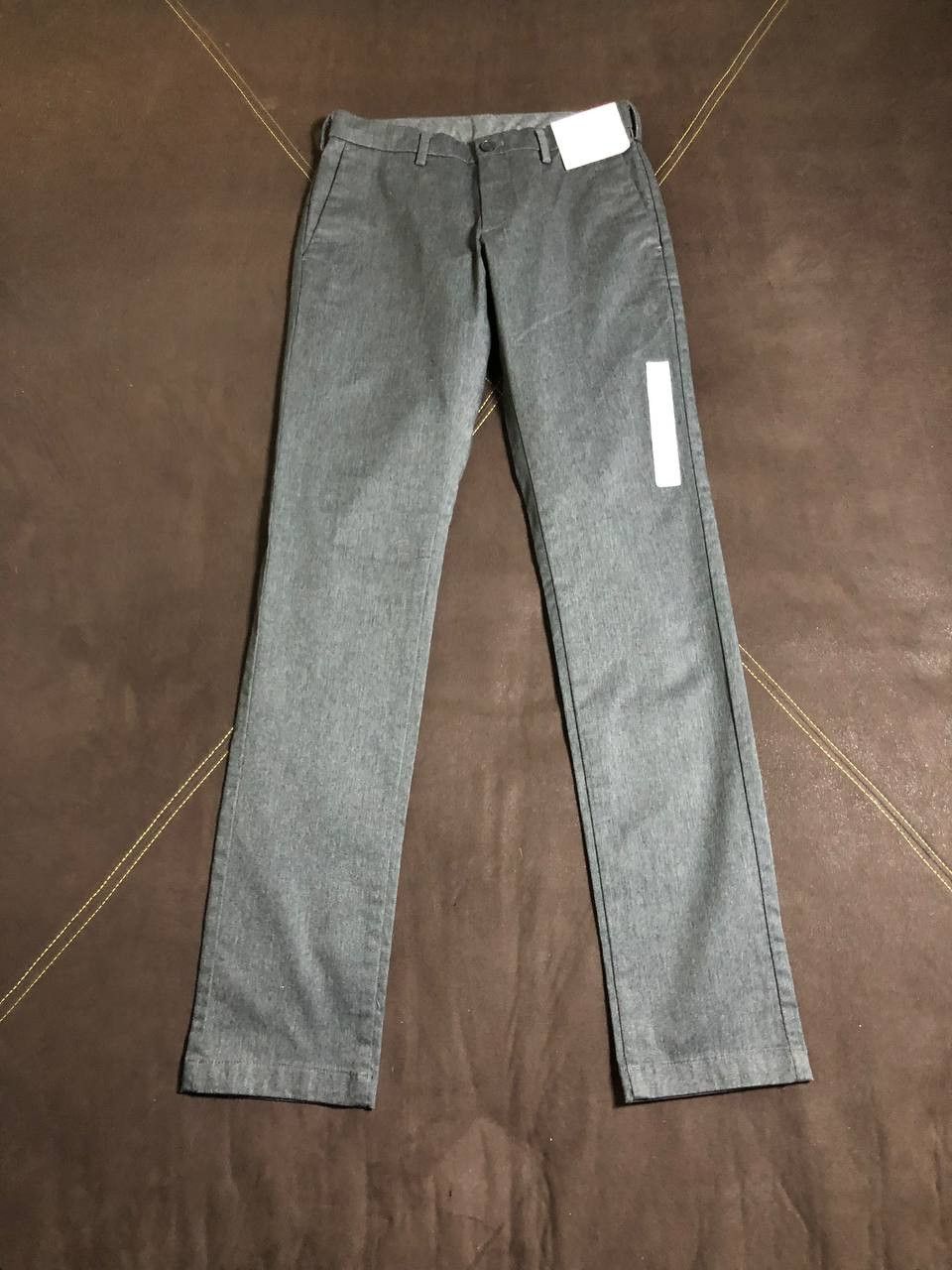 Uniqlo UNIQLO Slim Fit Chino Flat Front Trousers pants Size US 28 / EU 44 - 1 Thumbnail