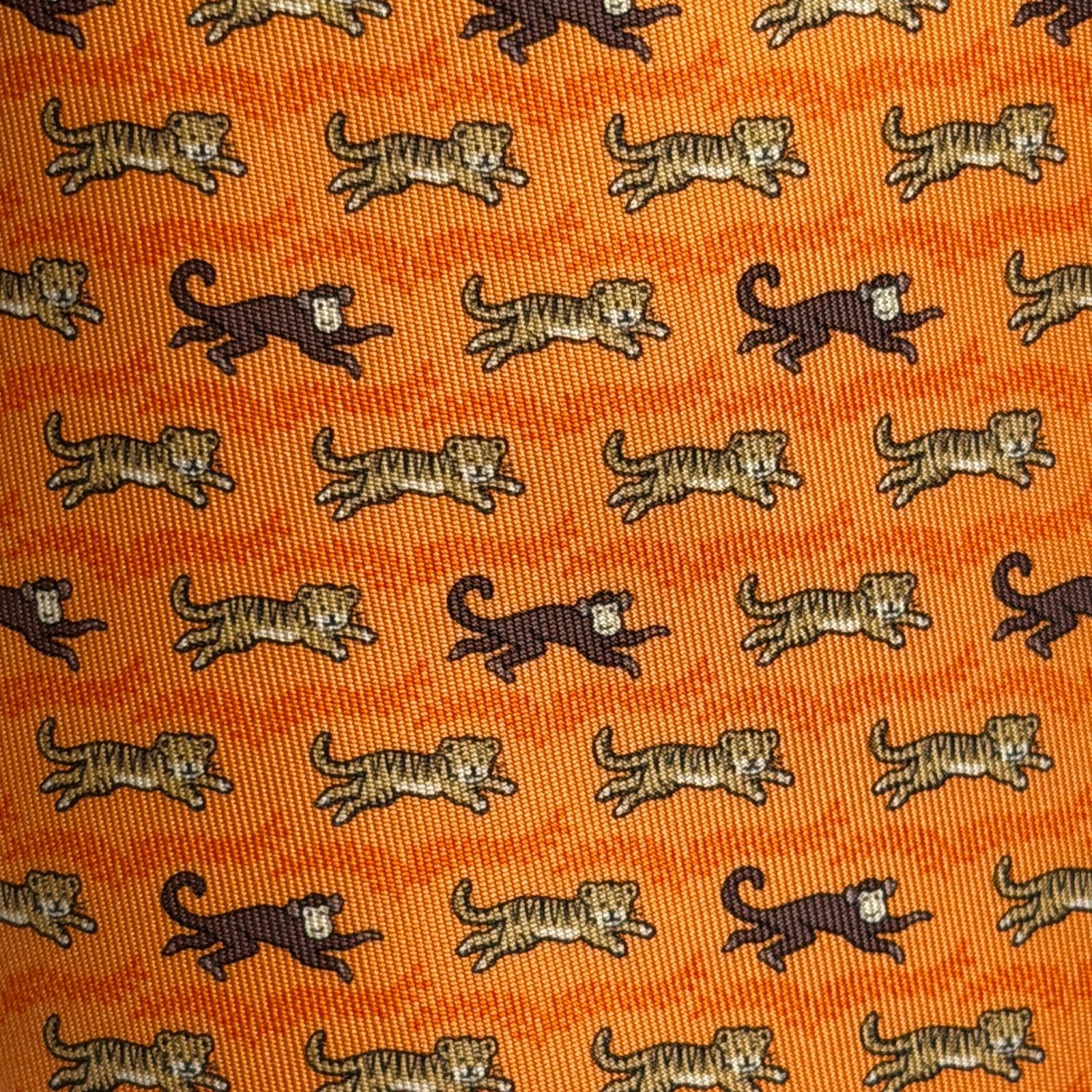Hermes Rare Hermes Tigers & Monkey Vintage Tie 100% Silk Size ONE SIZE - 6 Thumbnail