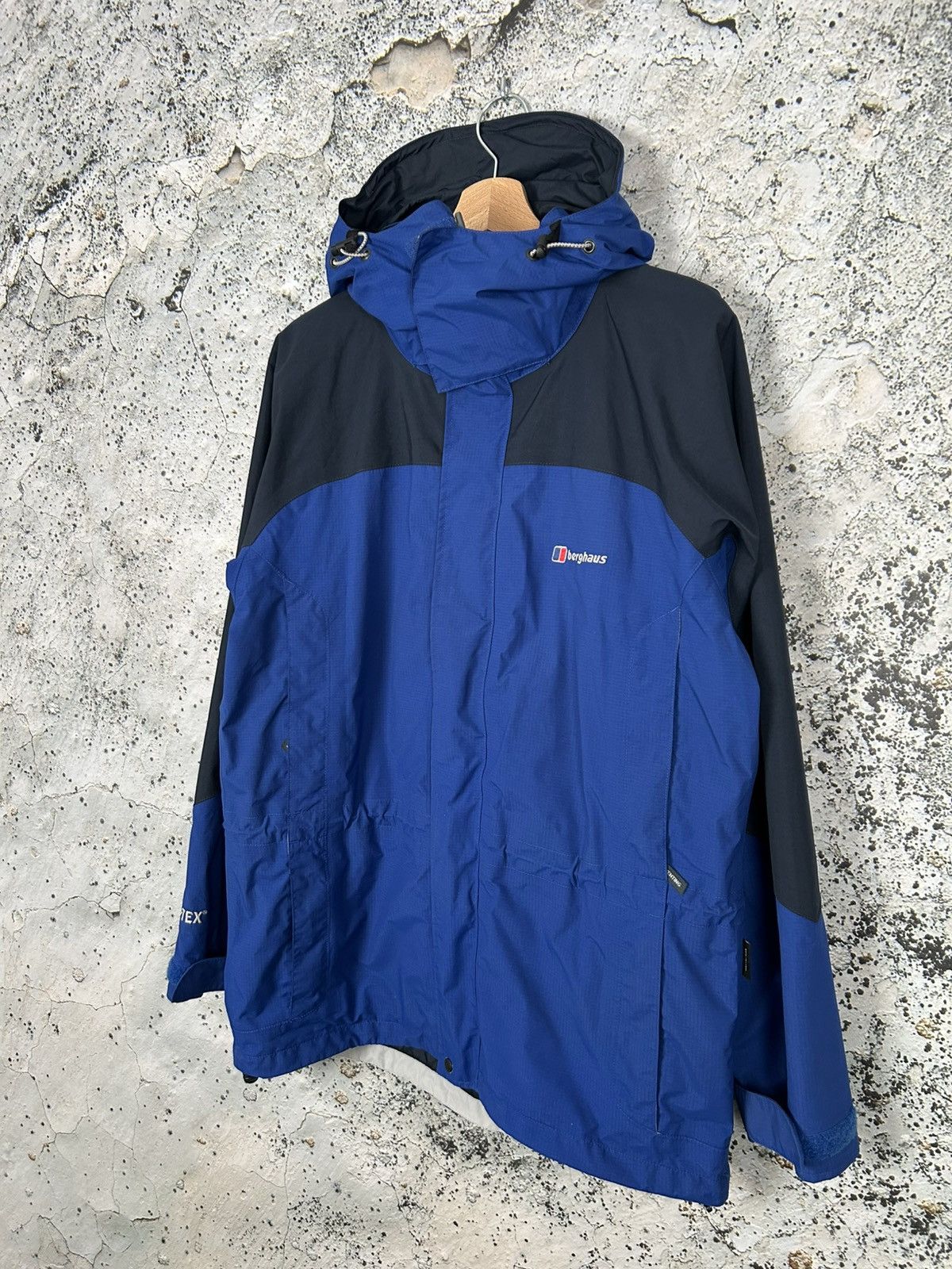 Berghaus Berghaus Gore-tex Blue Jacket Streetwear Gorpcore Outdoor Size US S / EU 44-46 / 1 - 2 Thumbnail