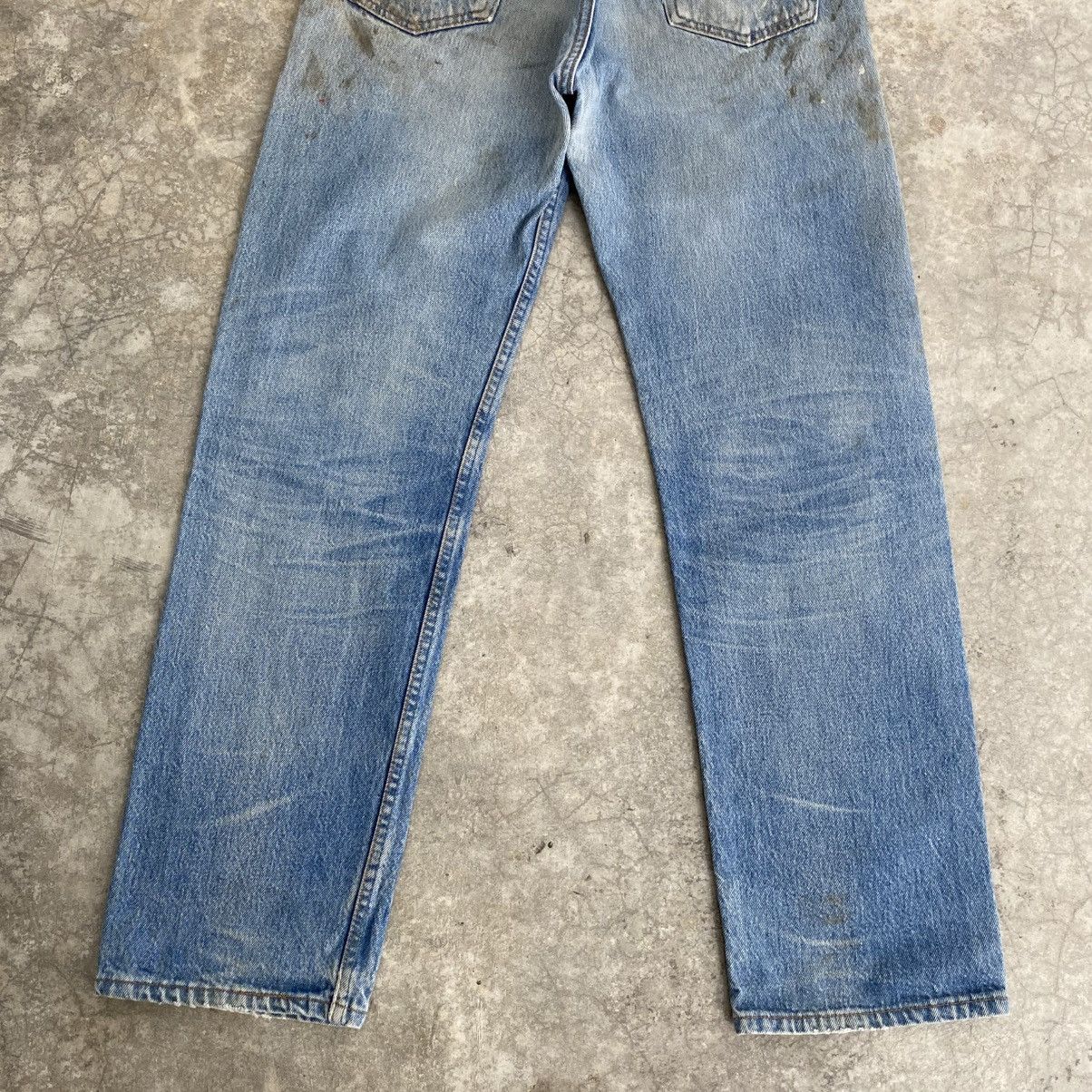 Levi's Vintage 90’s Levis 501 Faded Blue Distressed Painter Jeans Size US 33 - 8 Thumbnail