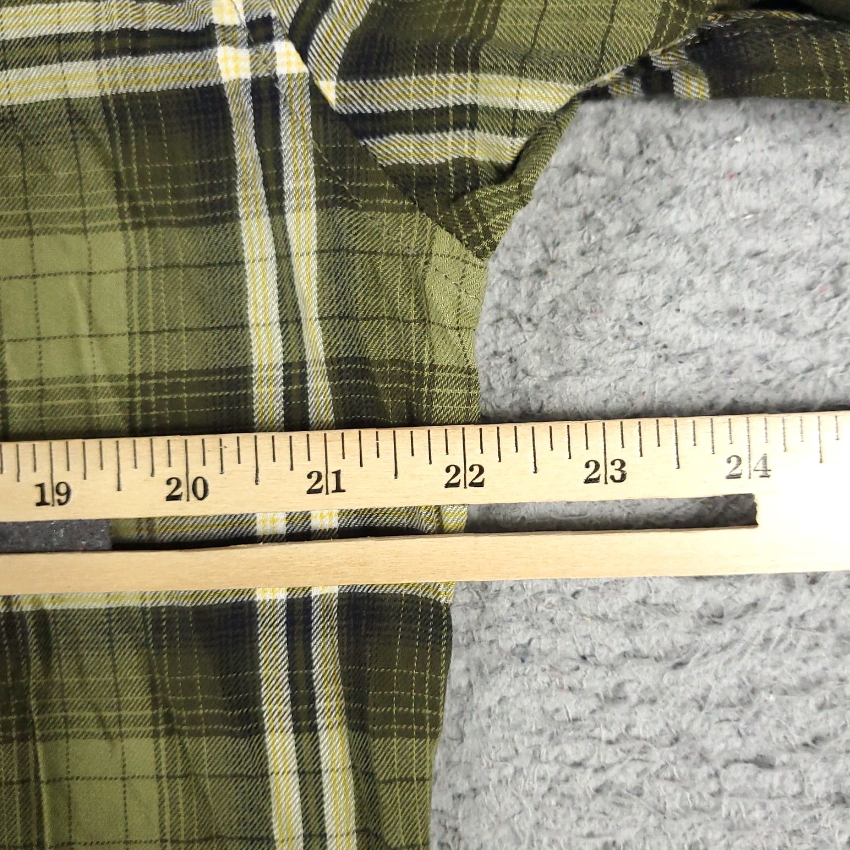 American Eagle Outfitters American Eagle Outfitters Shirt Mens Medium Green Plaid Button-Up Long Sleeve Cotton Size US M / EU 48-50 / 2 - 5 Thumbnail