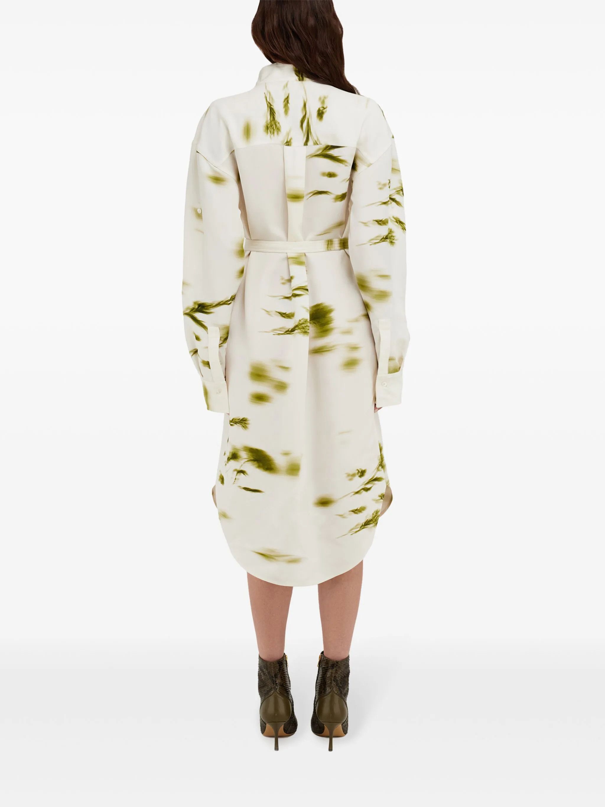Salvatore Ferragamo o1s1rm0426 Blossom Print Shirt Dress in White Size XS / US 0-2 / IT 36-38 - 4 Thumbnail