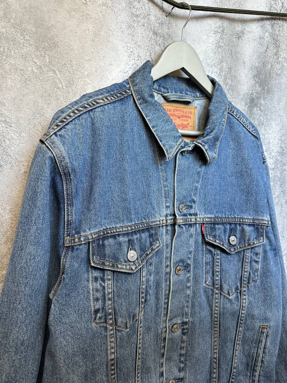 Levi's Vintage Clothing Levi's Vintage 90s Denim Jacket Standard Trucker 70507-0389 Size US L / EU 52-54 / 3 - 4 Thumbnail