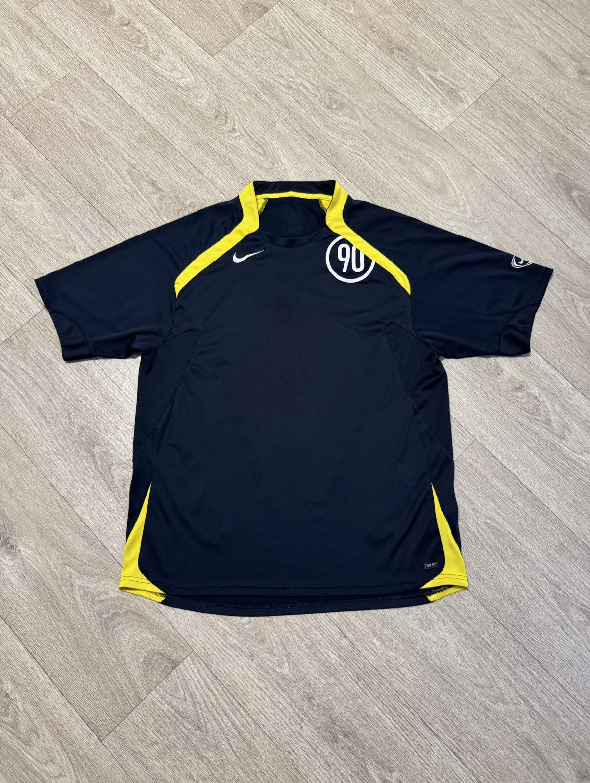 Nike 🔷Vintage Nike Total 90 Jersey 2000s🔷 Size US XL / EU 56 / 4 - 1 Thumbnail