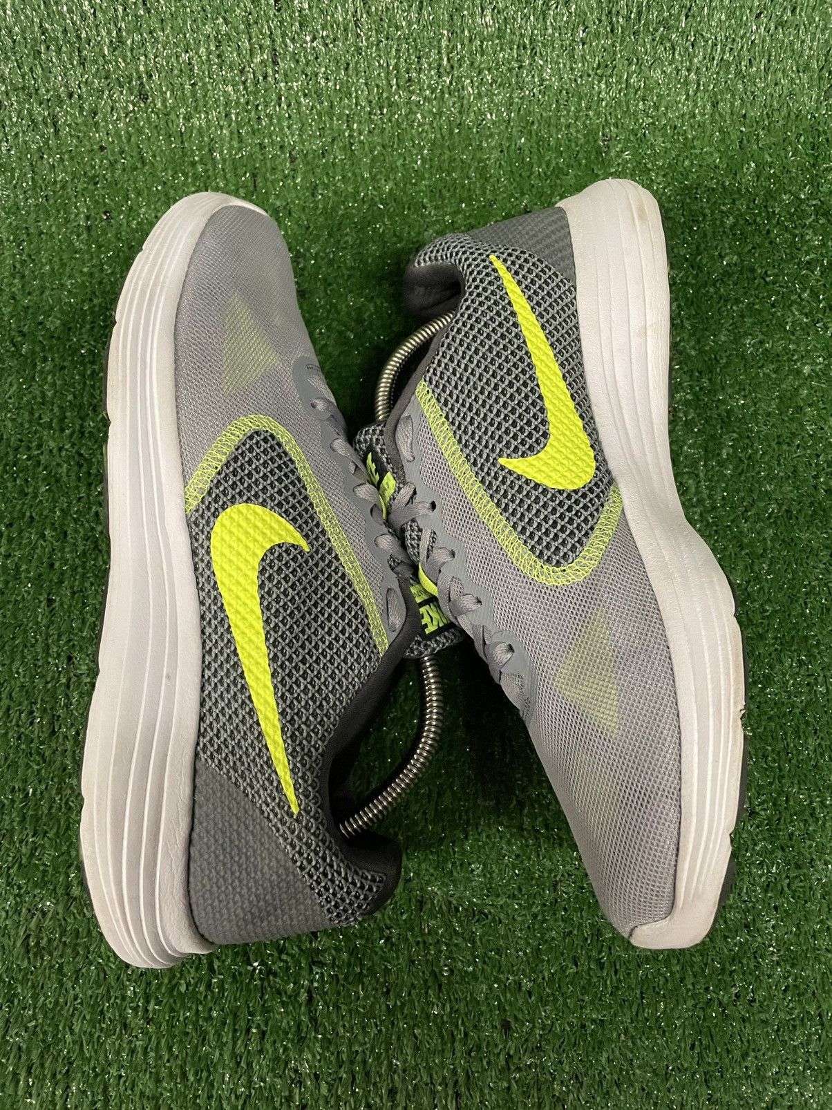 Nike Nike REVOLUTION 3 AS US9.5 UK8.5 EUR43 CM27.5 Size US 9.5 / EU 42-43 - 5 Thumbnail