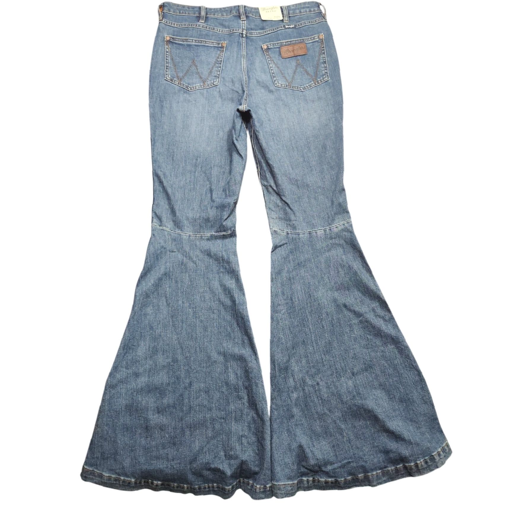 Wrangler NWT Wrangler Bailey High Rise Retro Flare Jeans Denim Western Womens Tag 31x36 Size 24" / US 00 / IT 34 - 2 Thumbnail