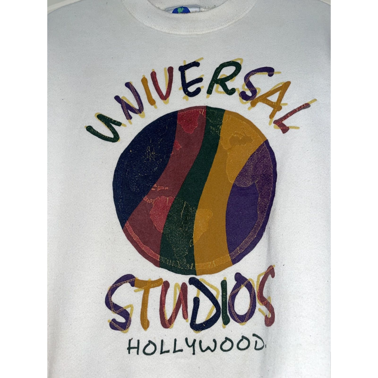 Globe VINTAGE Universal Studios Hollywood Crewneck World Globe 90s Theme Park Unisex M White Cotton Short Sleeve Logo Men Size US M / EU 48-50 / 2 - 7 Thumbnail