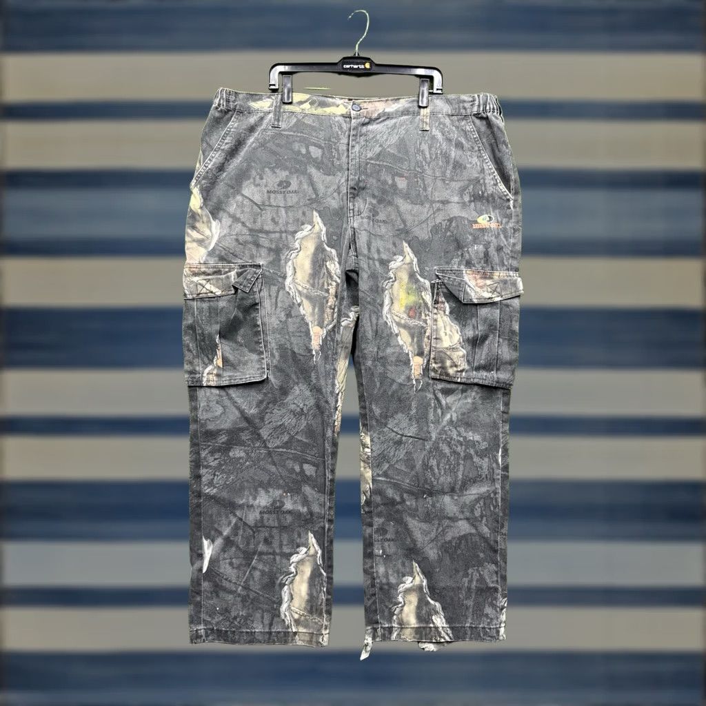 Vintage VINTAGE Mossy Oak Camouflage Jeans Mens 44 Denim Camouflage 90s USA Mossy Oak Straight Jeans Mens 44x31 Size US 44 / EU 60 - 1 Thumbnail