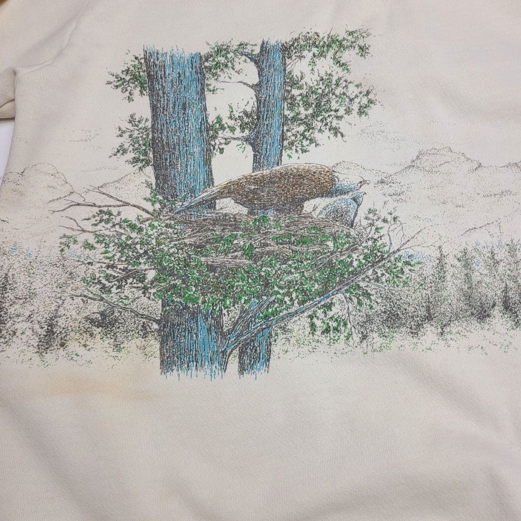 Vintage VINTAGE Traverse Bay Eagle Collared Sweatshirt All Over Print 90's Animal Nature USA Men's Large L Beige Sweatshirt Mens Size US L / EU 52-54 / 3 - 4 Thumbnail