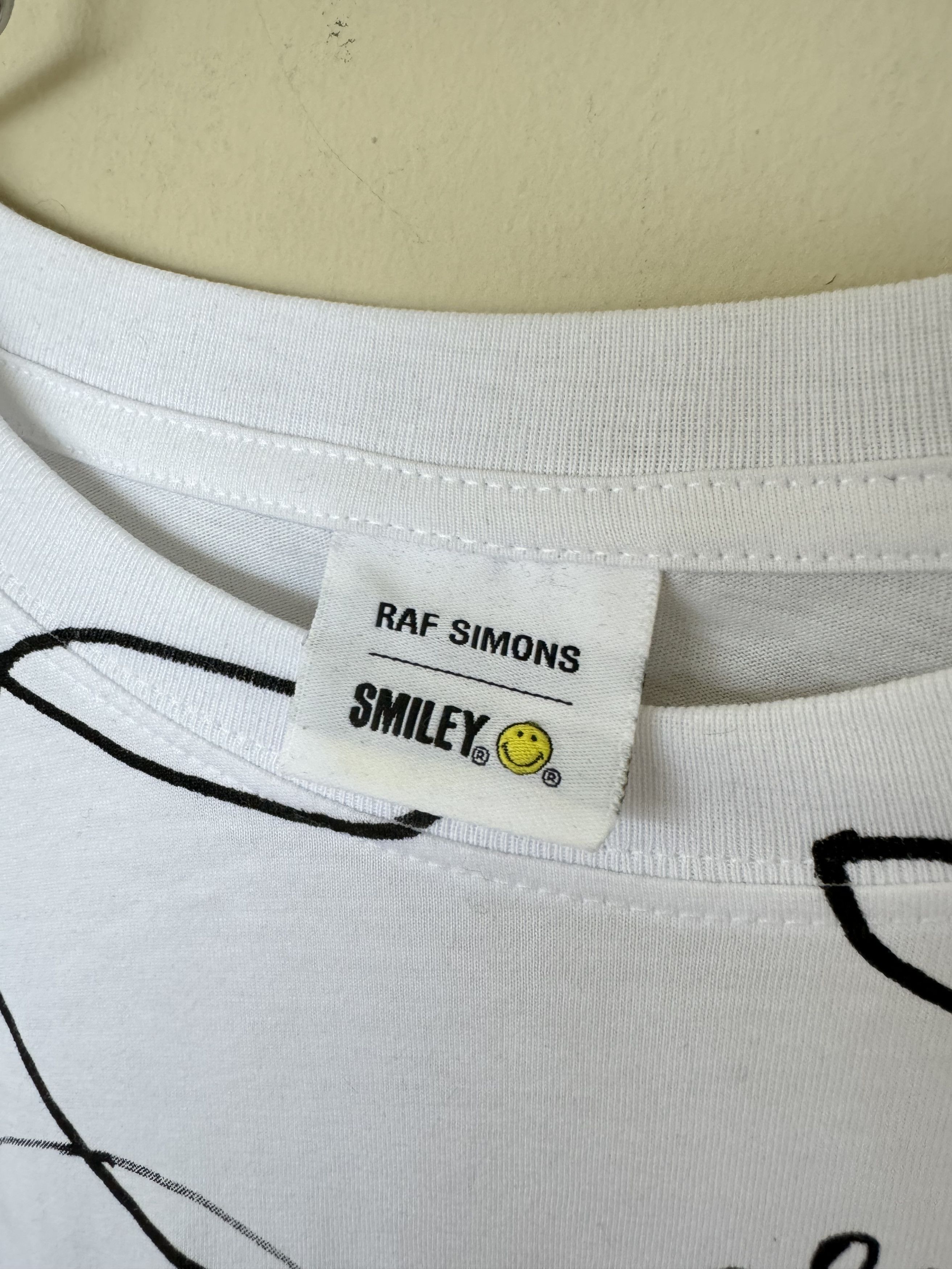 Raf Simons Raf Simons Smiley Shirt Size US XL / EU 56 / 4 - 3 Thumbnail