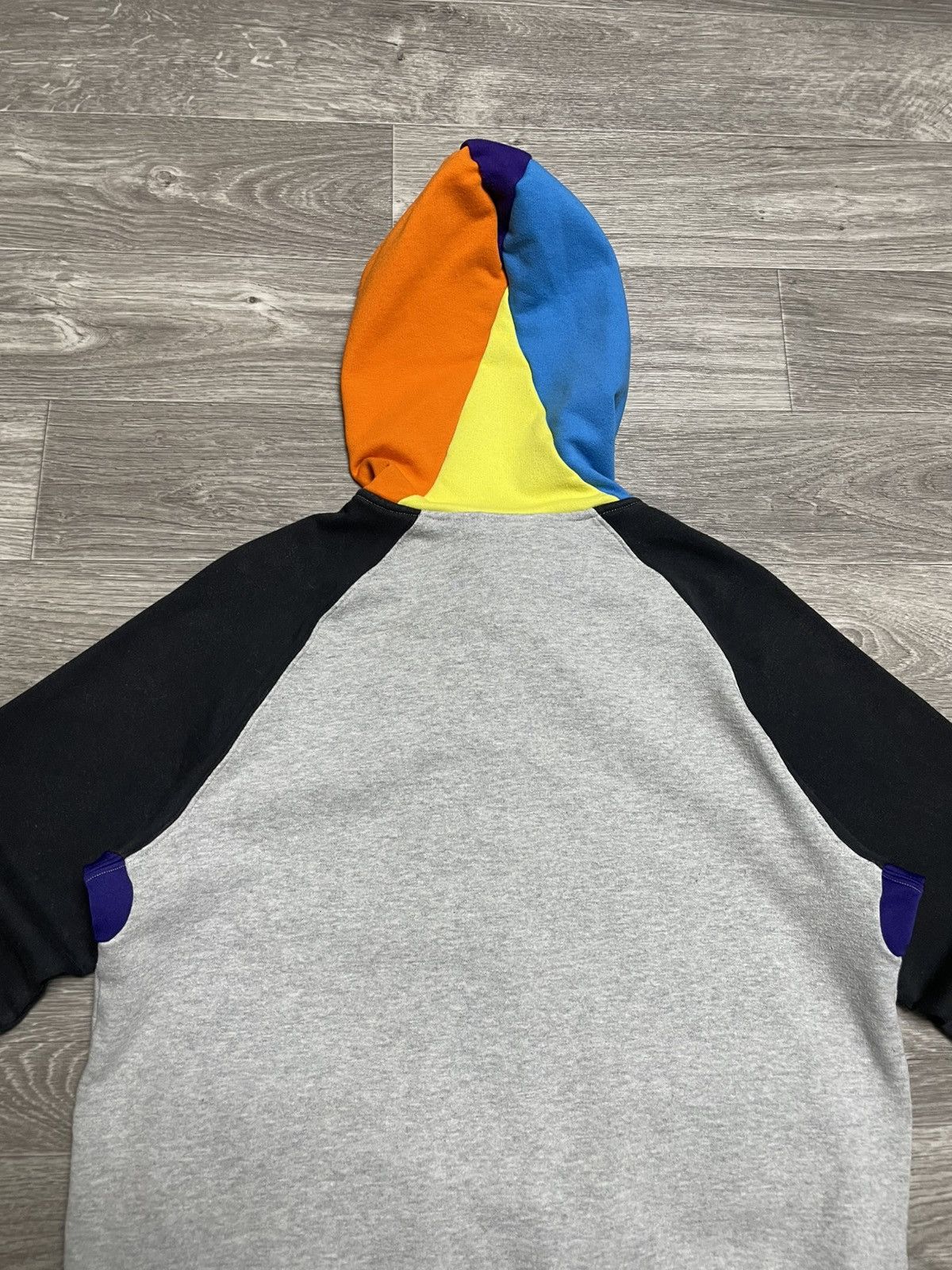 Adidas Vintage Adidas Multicolour Full Zip-Up Hoodie Y2K Rare Size US M / EU 48-50 / 2 - 18 Thumbnail